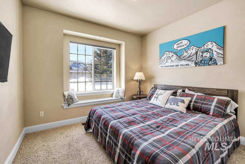 13134 Hawks Bay Rd Property Photo 22