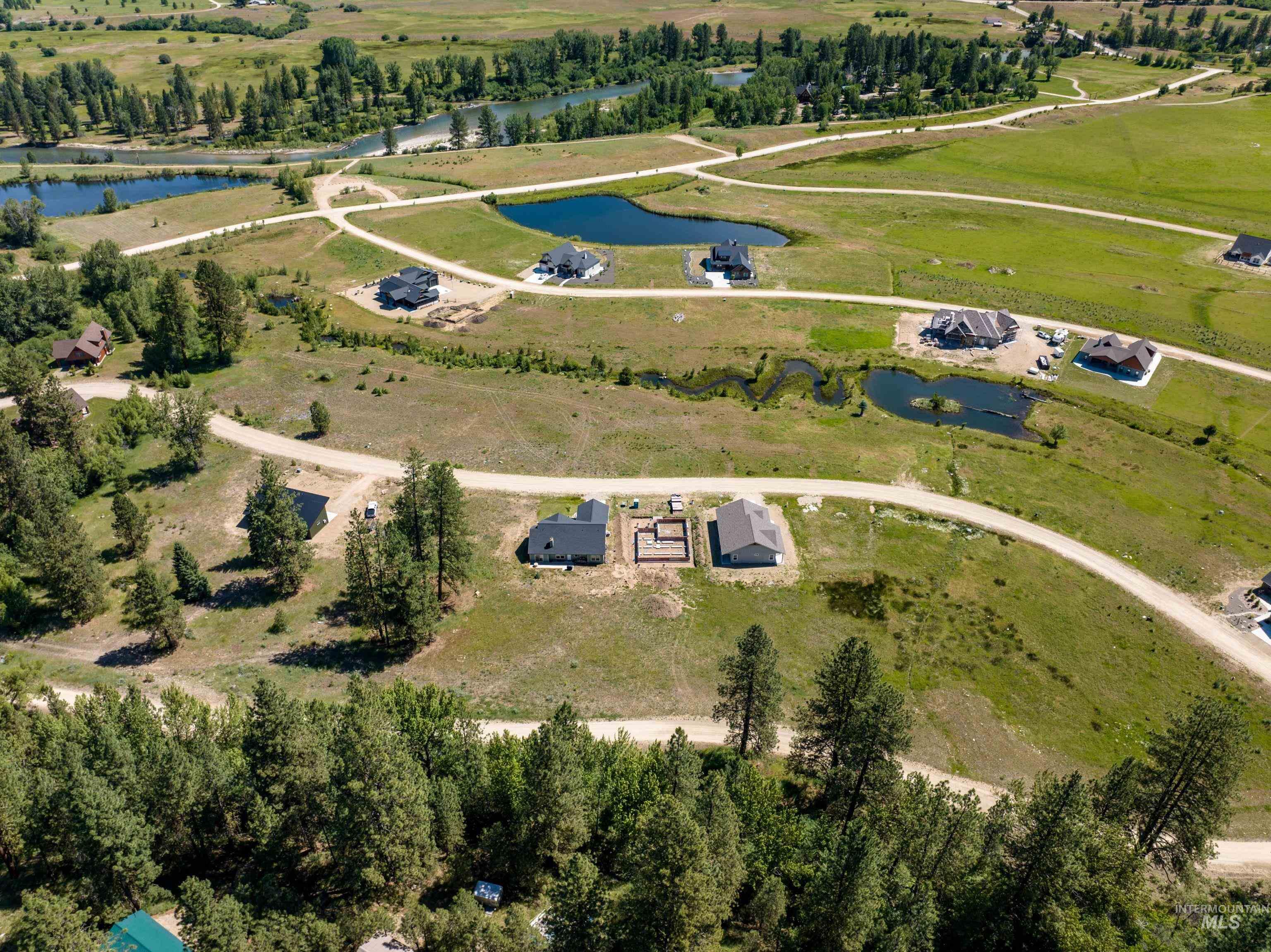 Block 7 Lot 34 Wapiti Ct. Property Photo 7