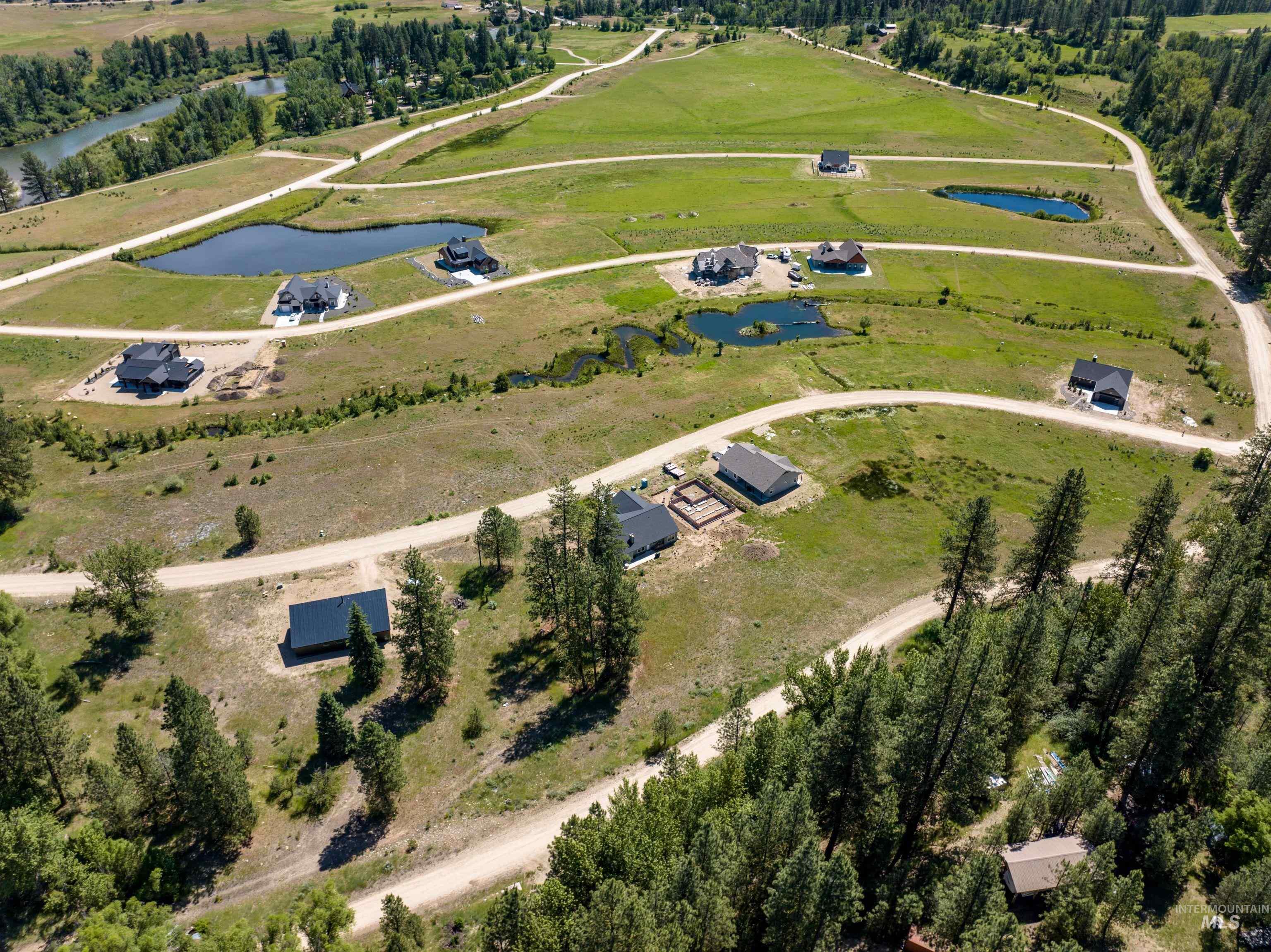 Block 7 Lot 34 Wapiti Ct. Property Photo 8