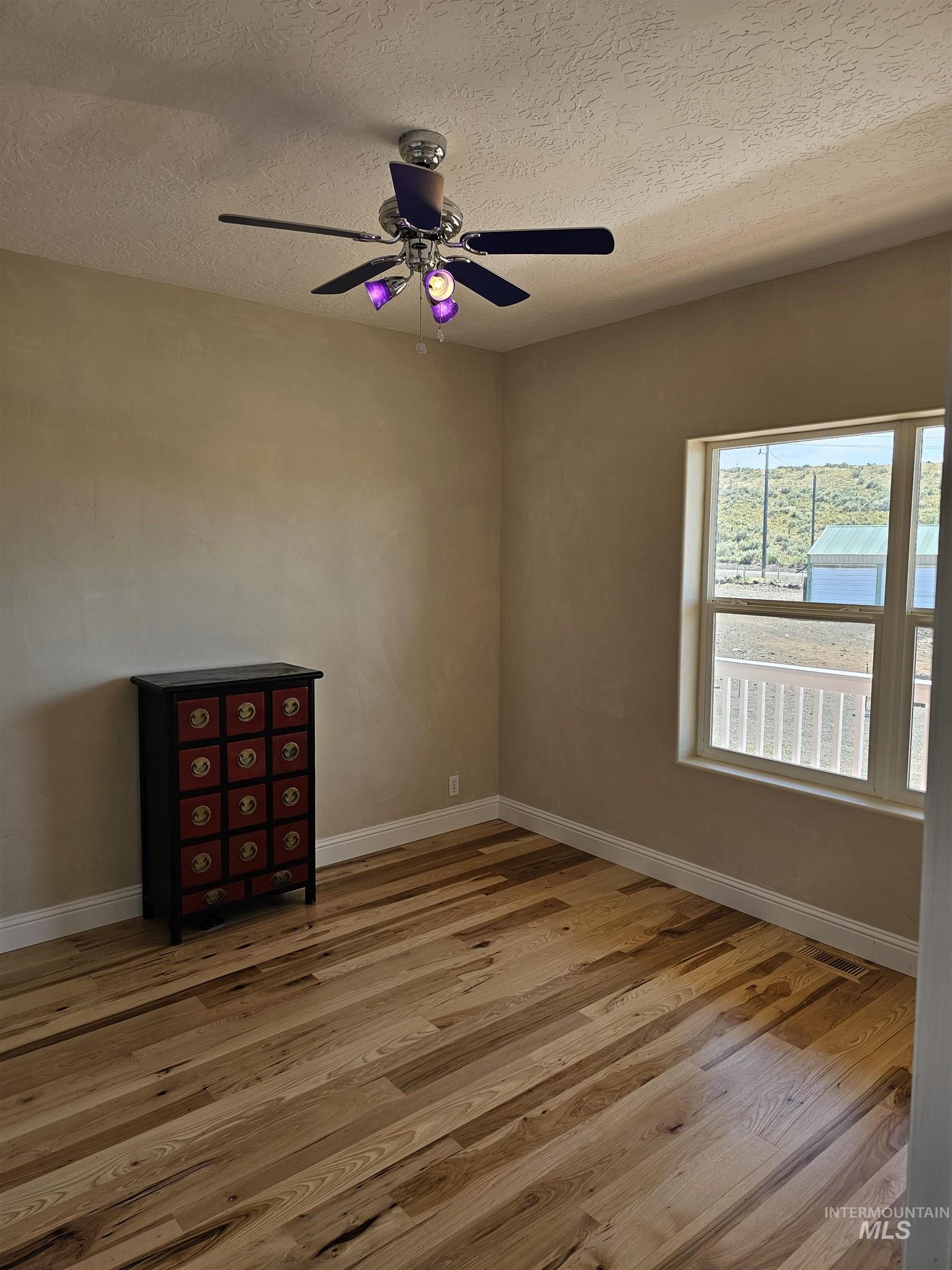 2426 Dixie Creek Road Property Photo 19