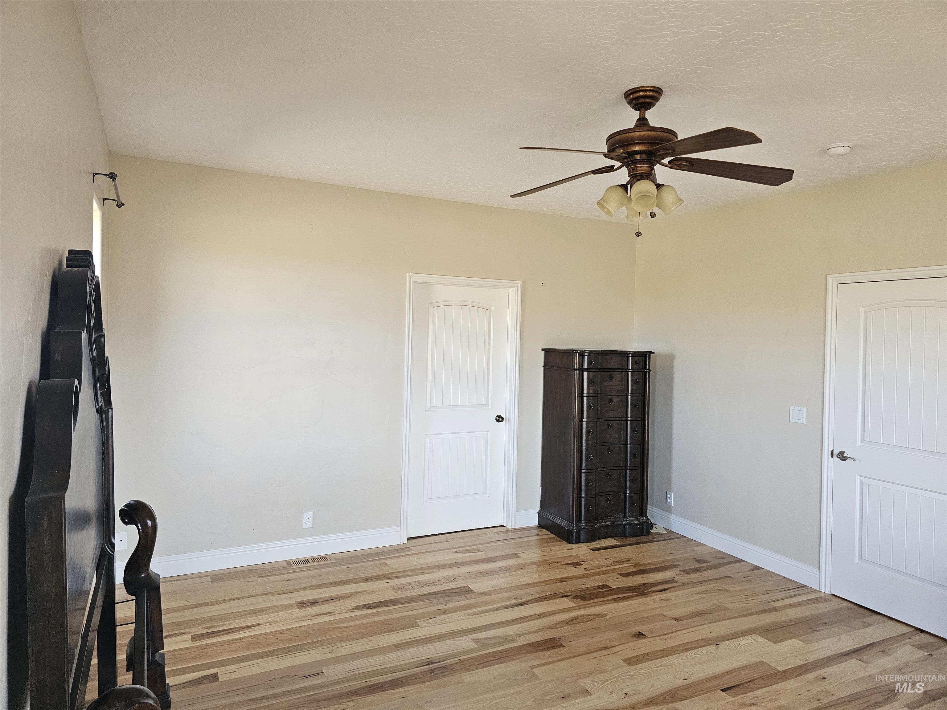 2426 Dixie Creek Road Property Photo 23