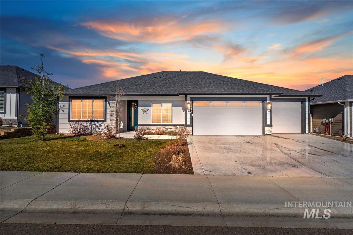 11492 W Gladiola Street Property Photo