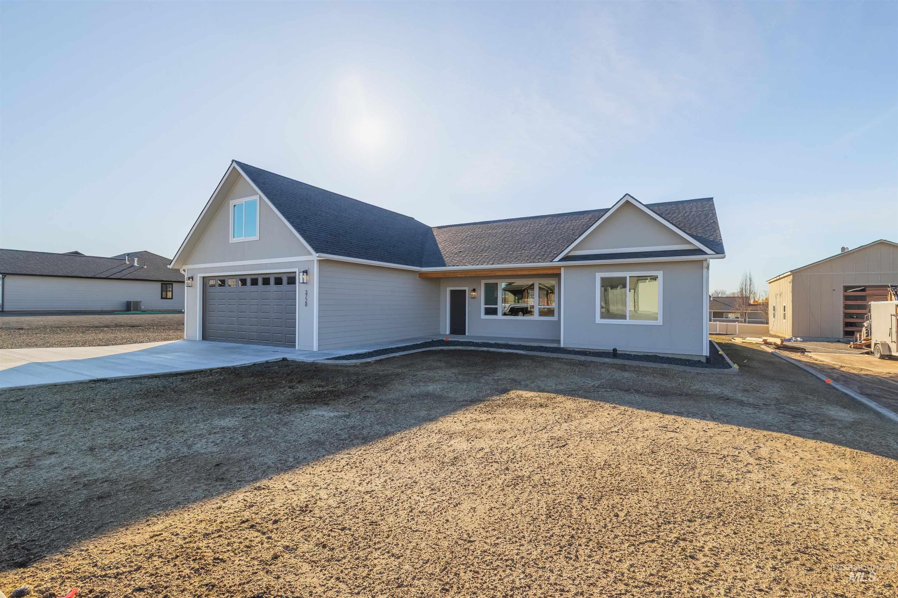 3728 Skyview Drive Property Photo 4