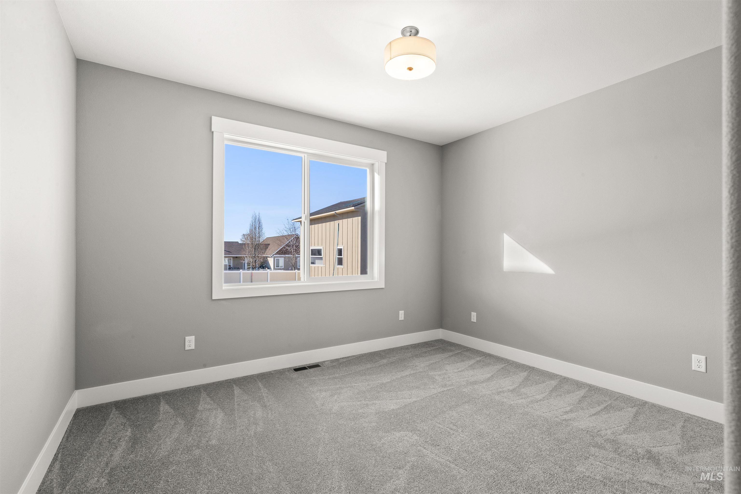 3728 Skyview Drive Property Photo 29