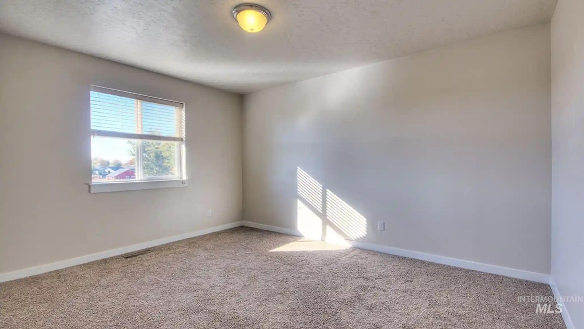 3341 S Arno Ave Property Photo 23