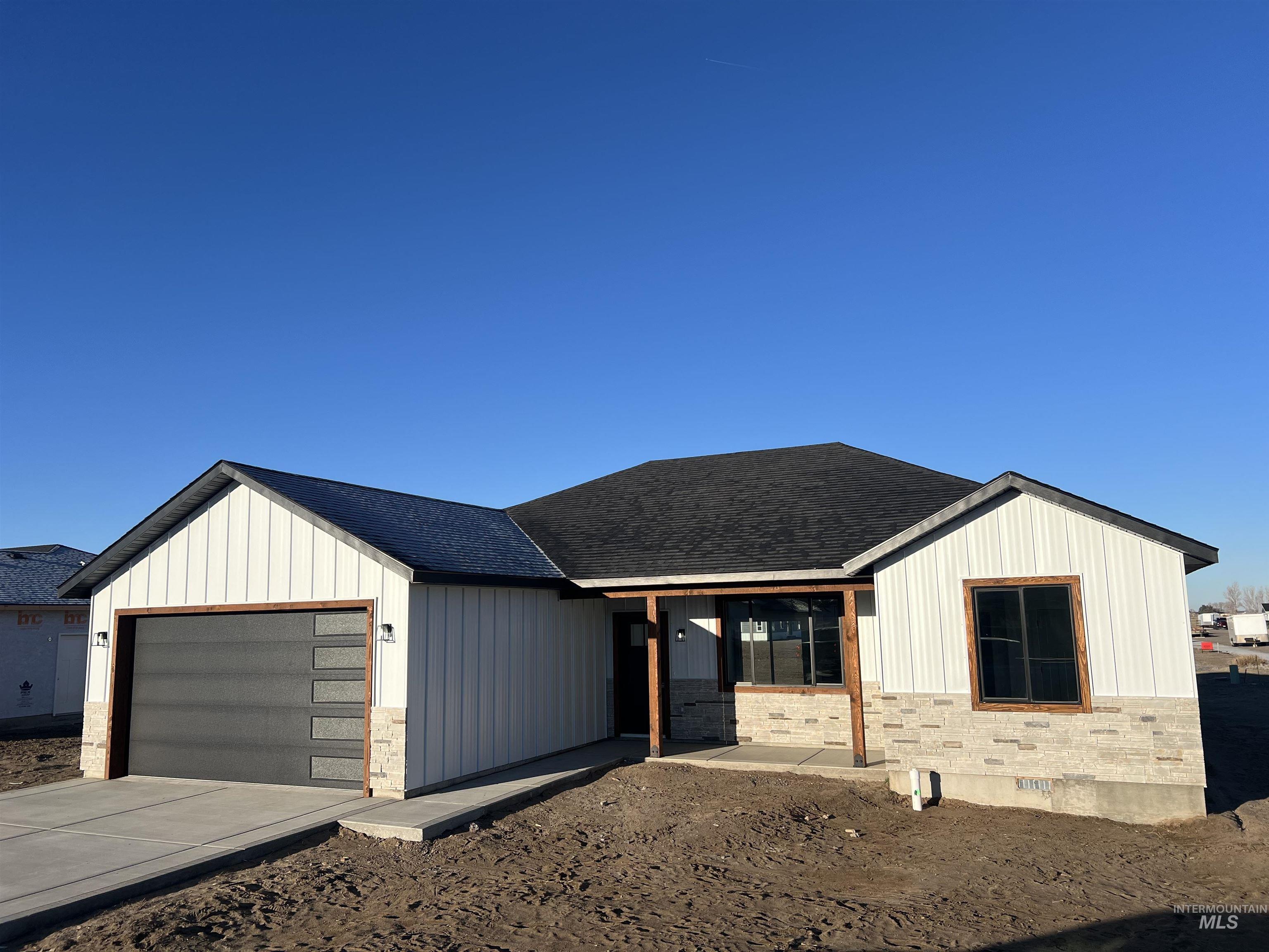 1421 Meadow Lane Property Photo