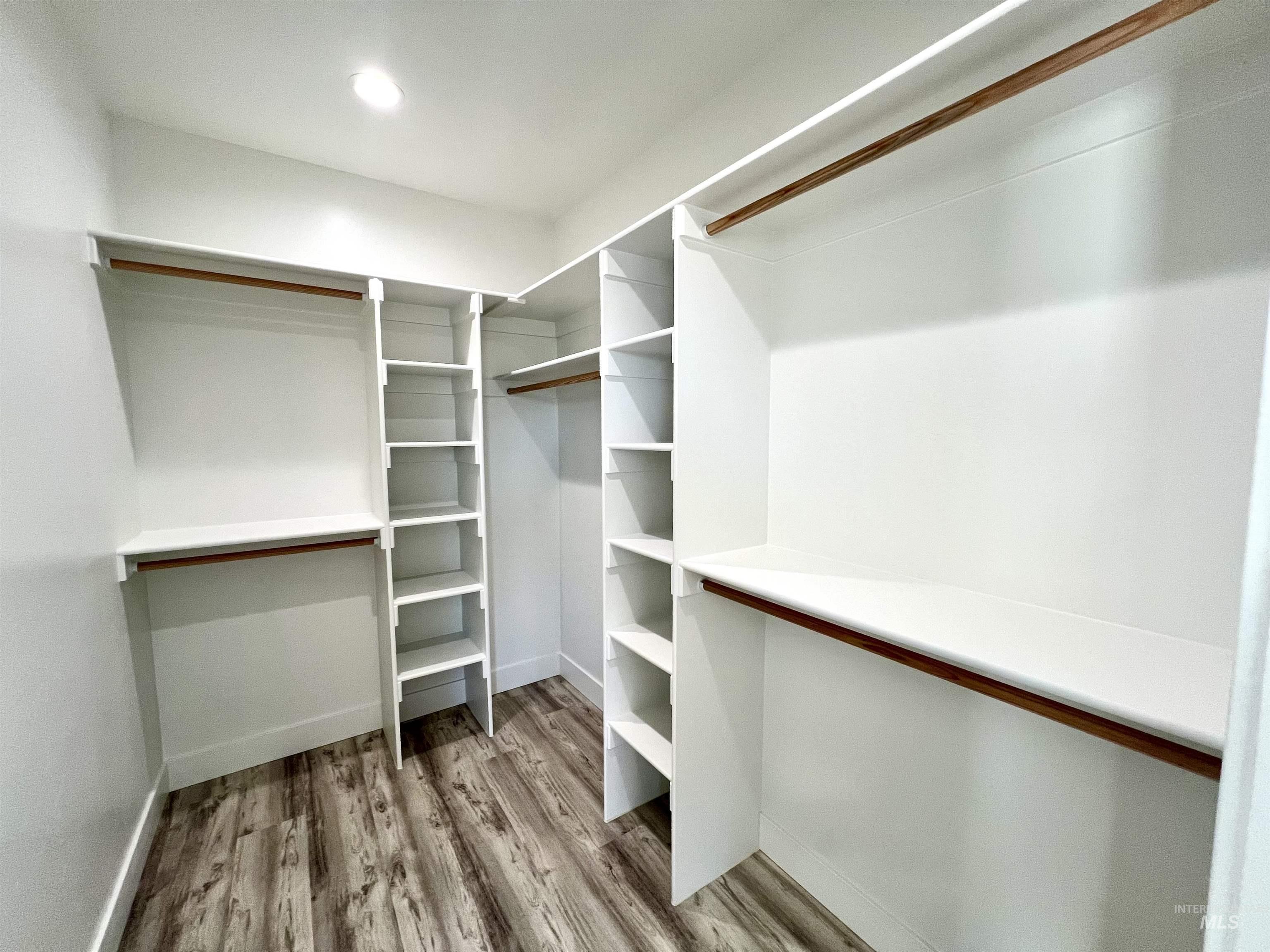 1421 Meadow Lane Property Photo 10