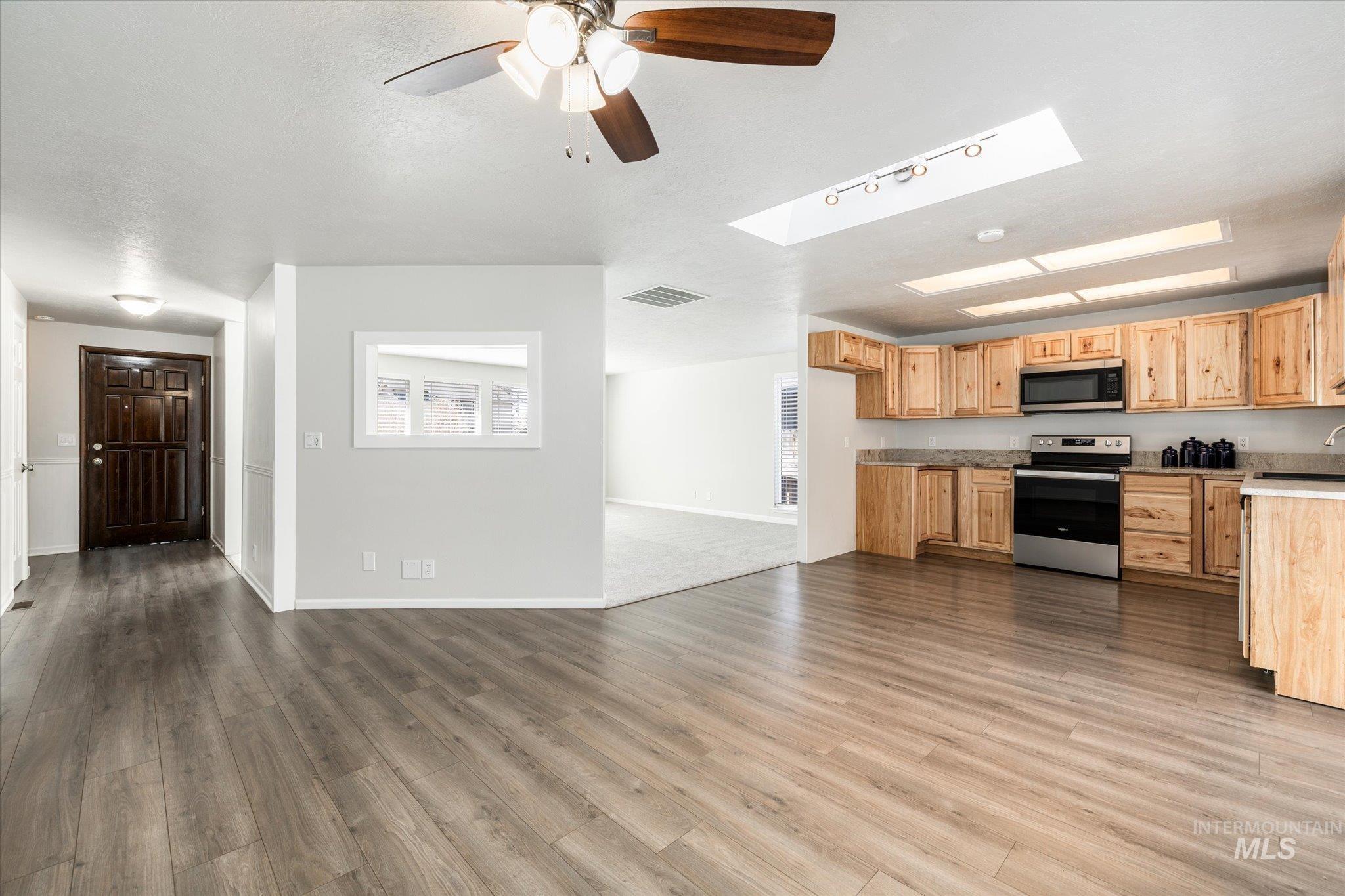 3542 W Forsythia Property Photo 11