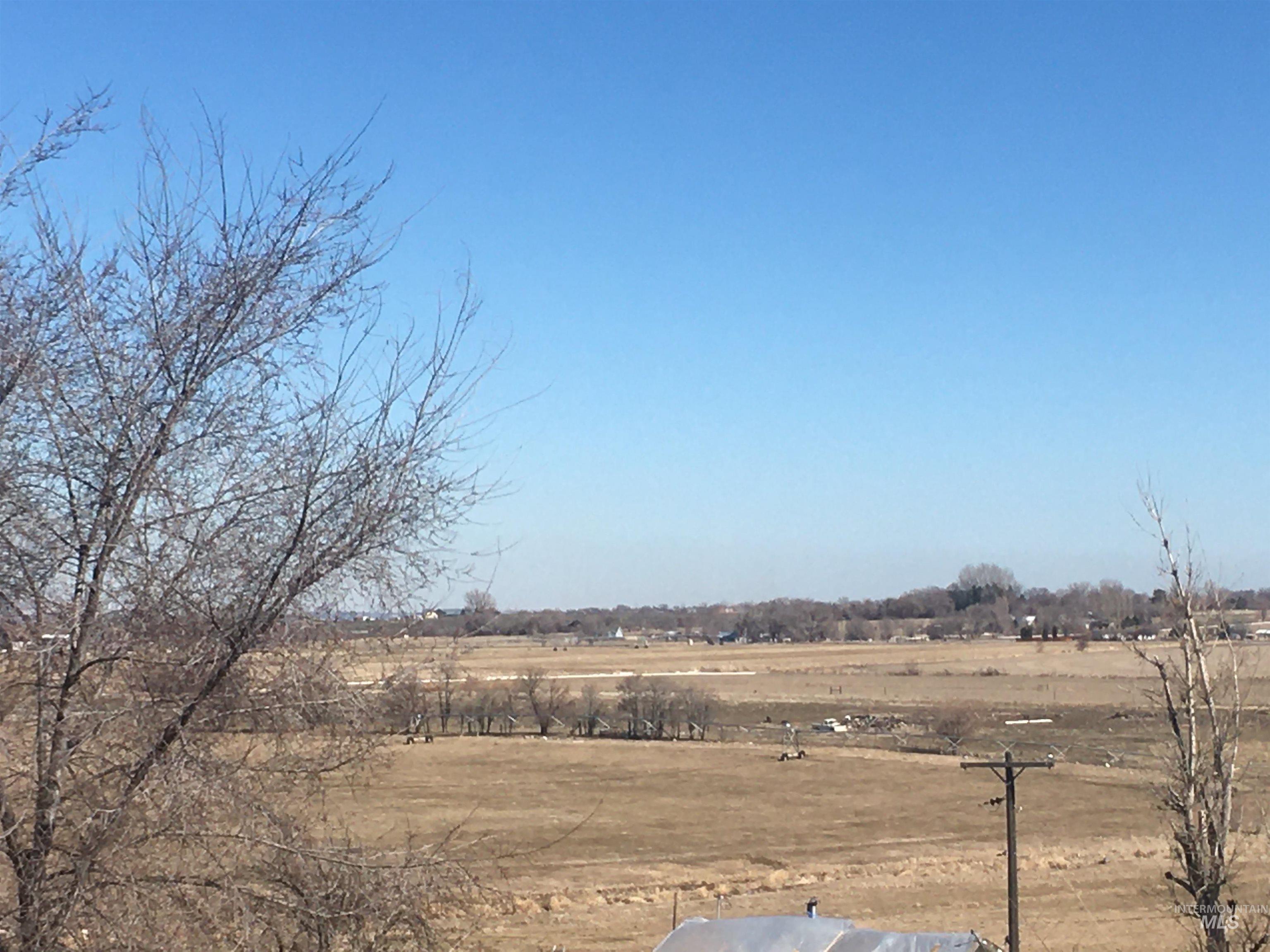 1125 E 4150 N Property Photo 17