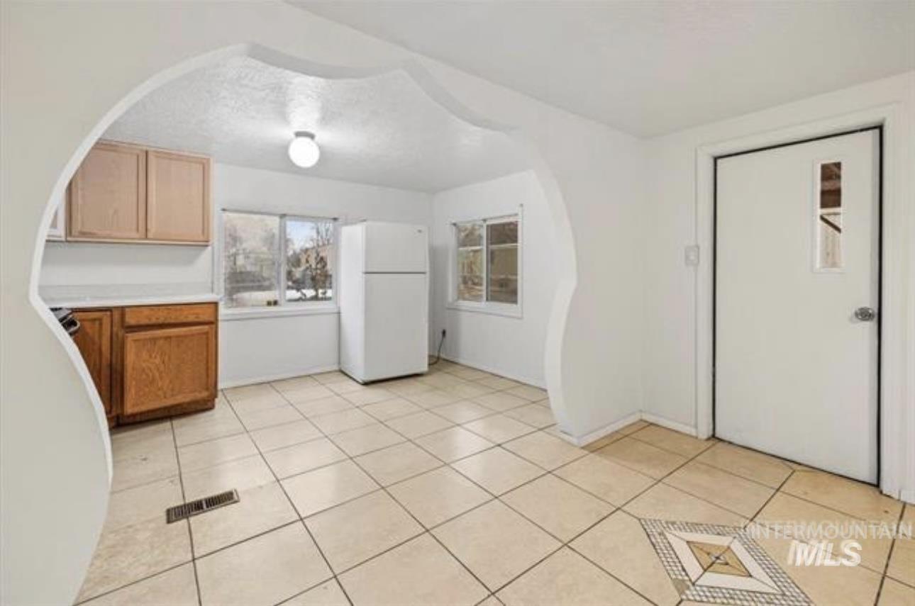 16549 N Red Fir St Property Photo 4