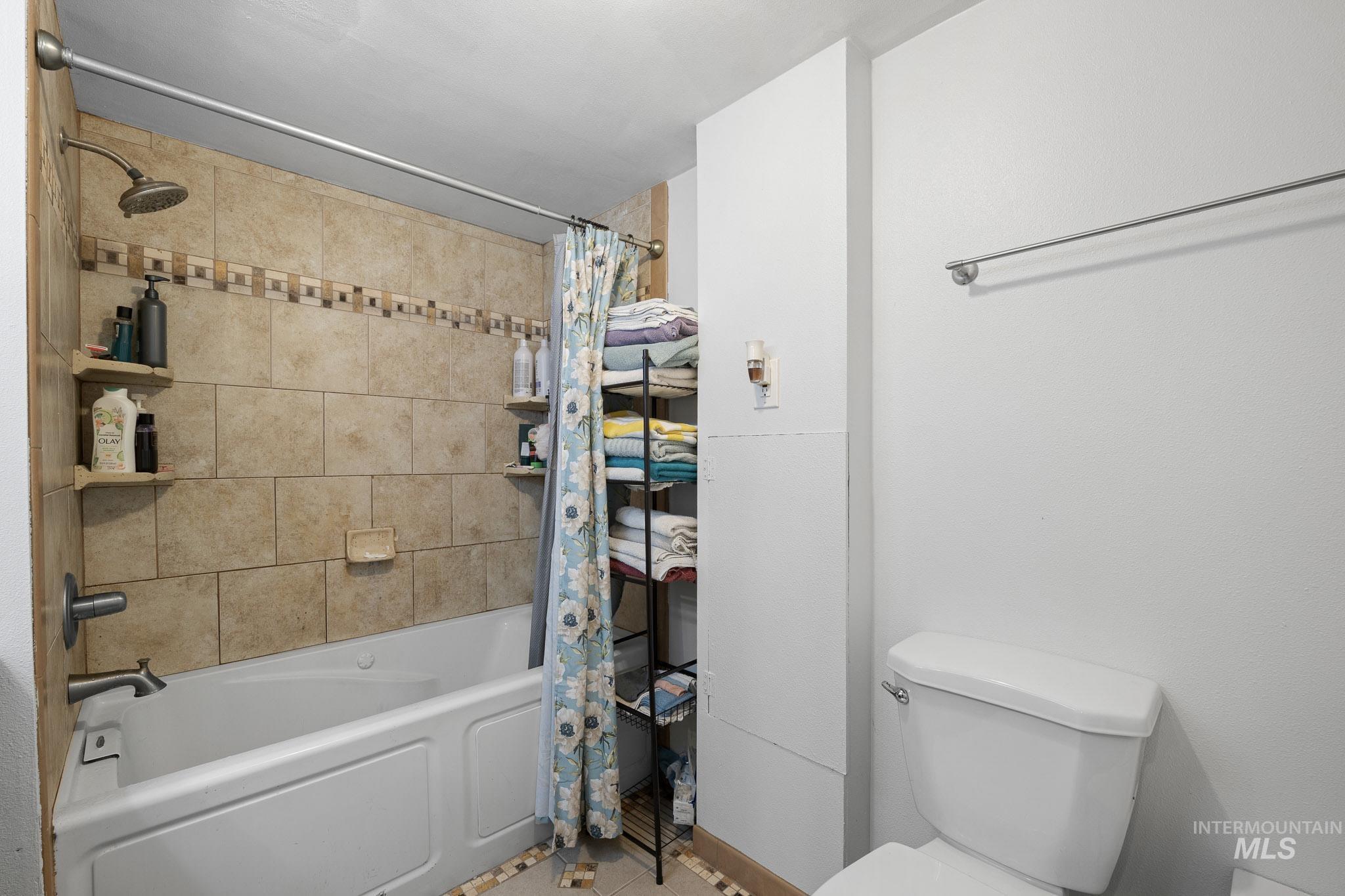 1202 10th Street Property Photo 24
