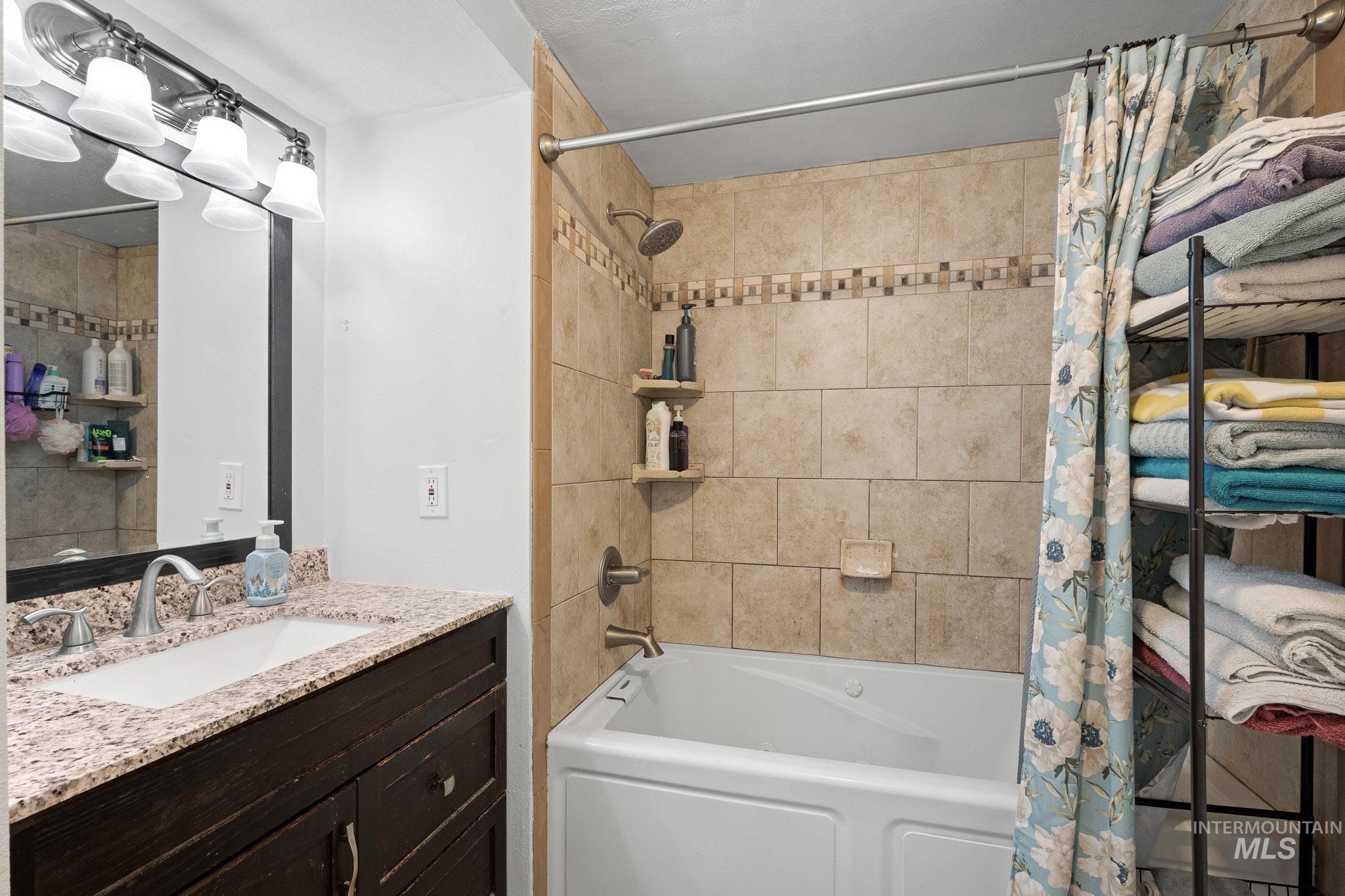 1202 10th Street Property Photo 25