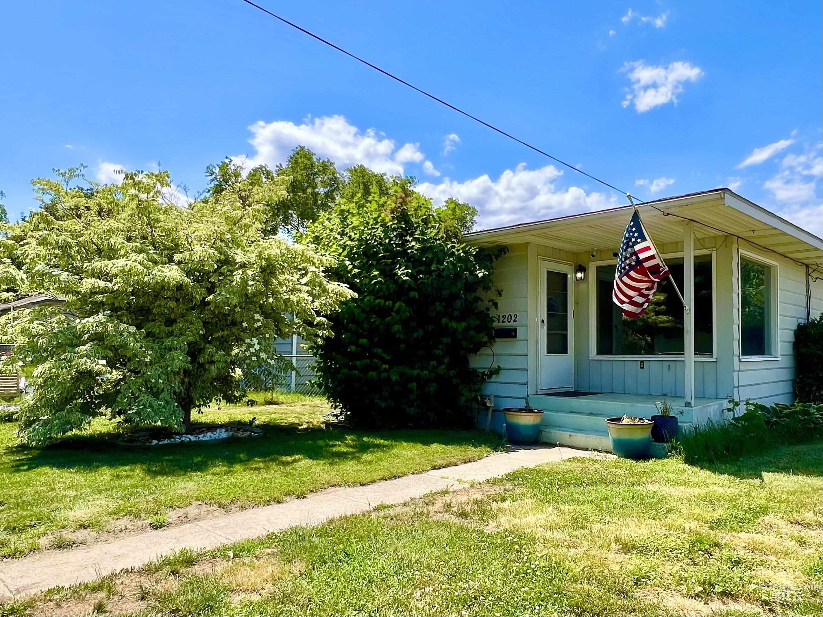 1202 10th Street Property Photo 29