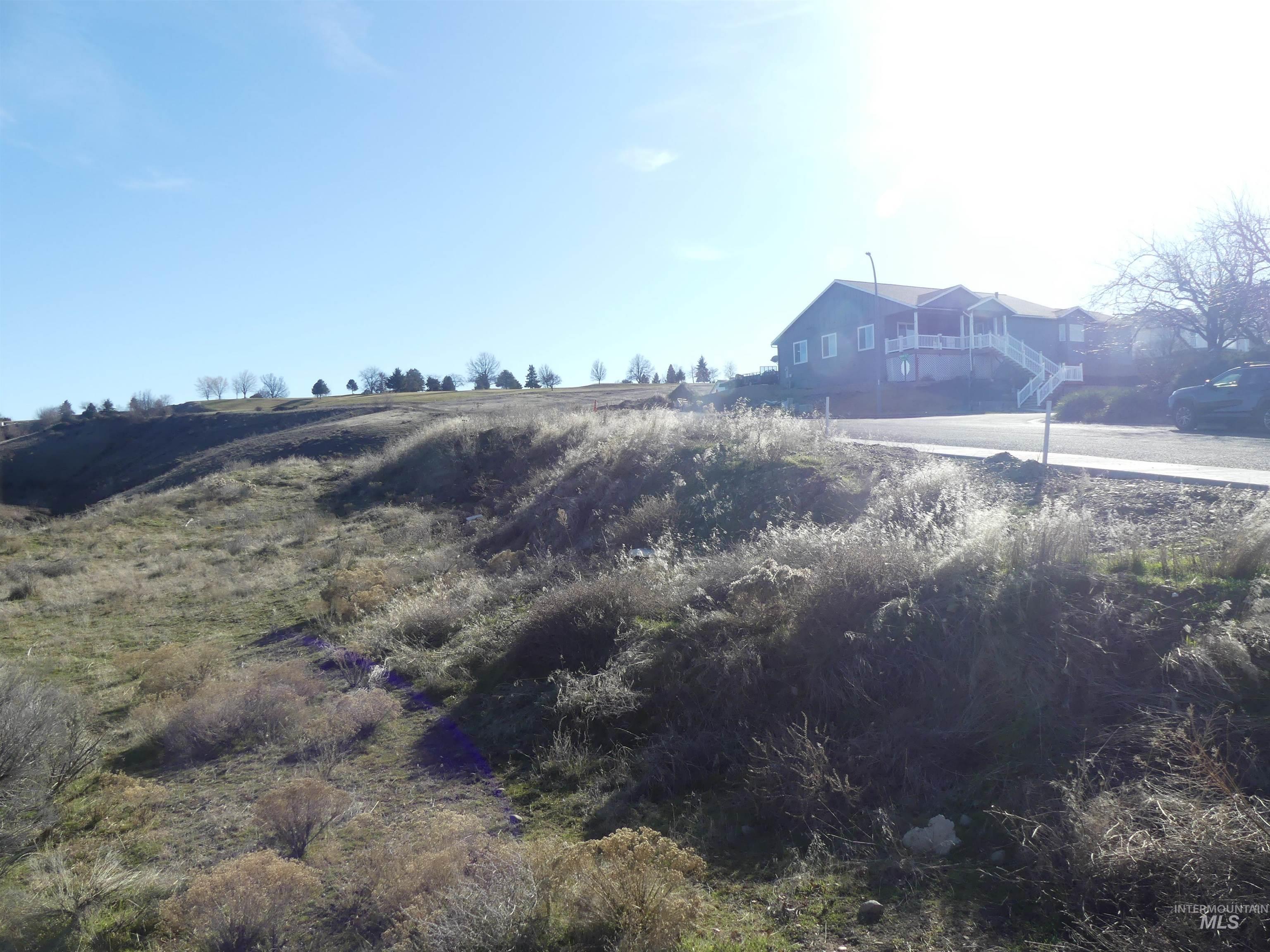 2987 Knollcrest Dr Property Photo 11