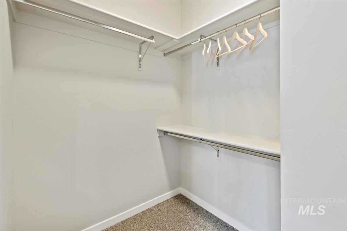 521 N Lucy Lane Property Photo 15