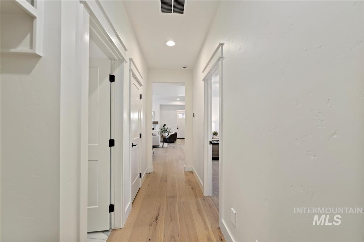 2257 E Hidcote St. Property Photo 29