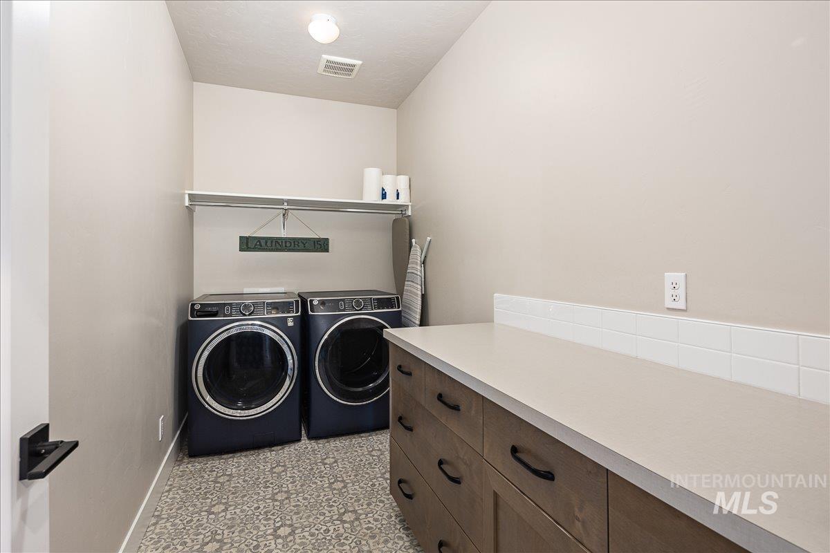 17730 N Peltzer Ave Property Photo 45