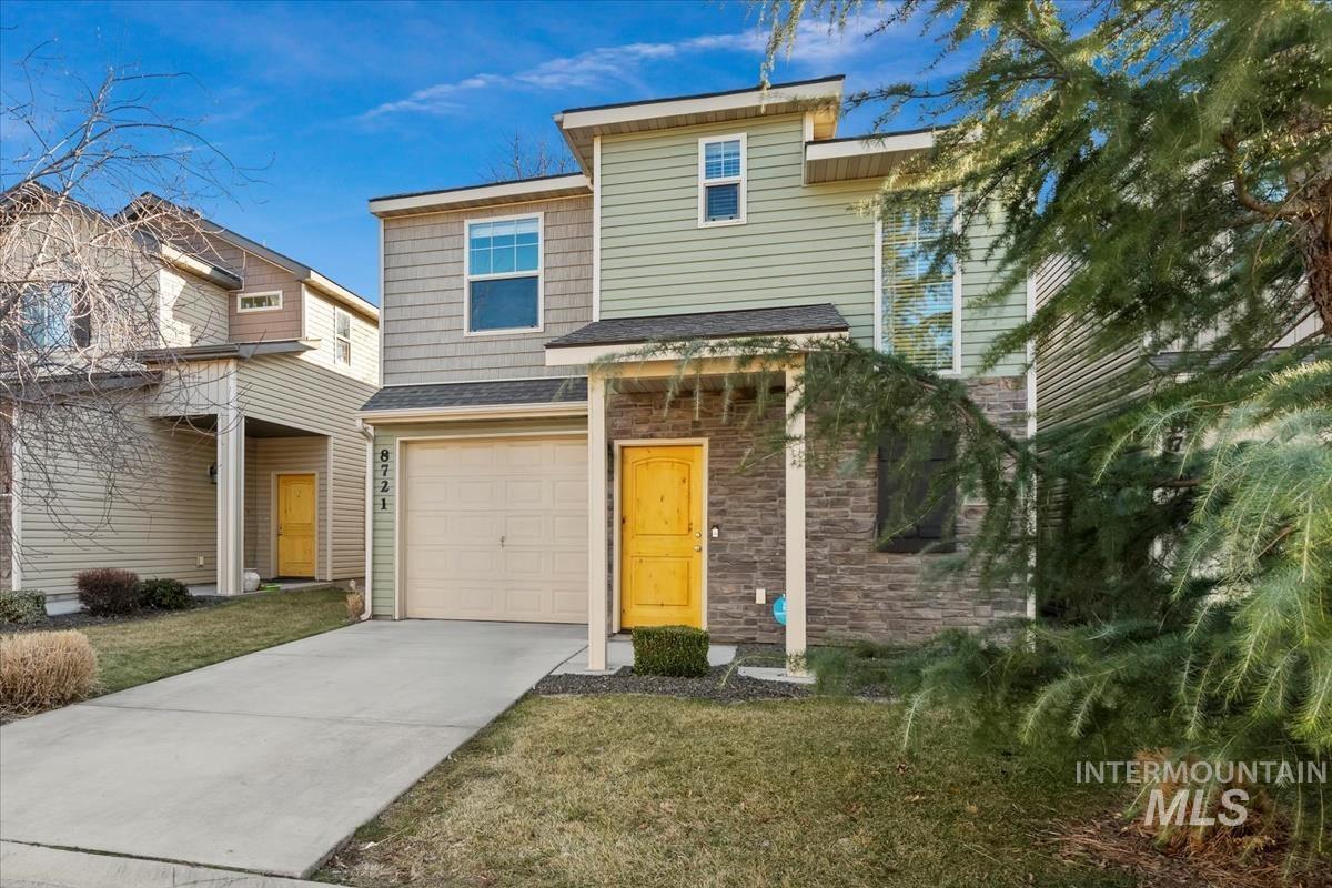 Pine Tree Village Real Estate Listings Main Image