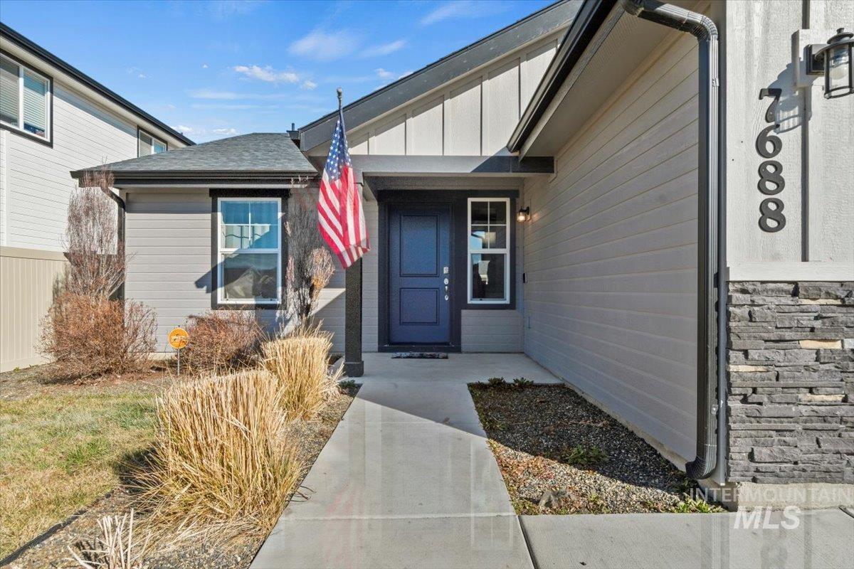 Franklin Village Real Estate Listings Main Image