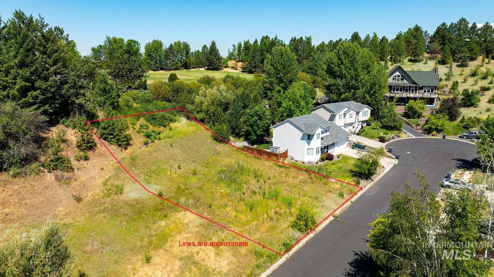 685 Shoshone Property Photo 5
