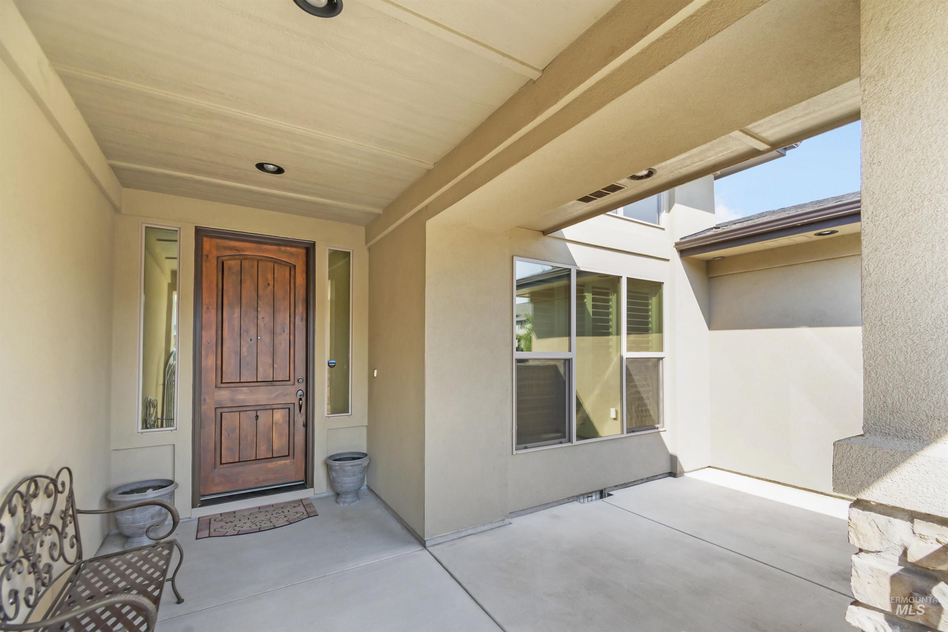 167 S Rivermist Property Photo 6