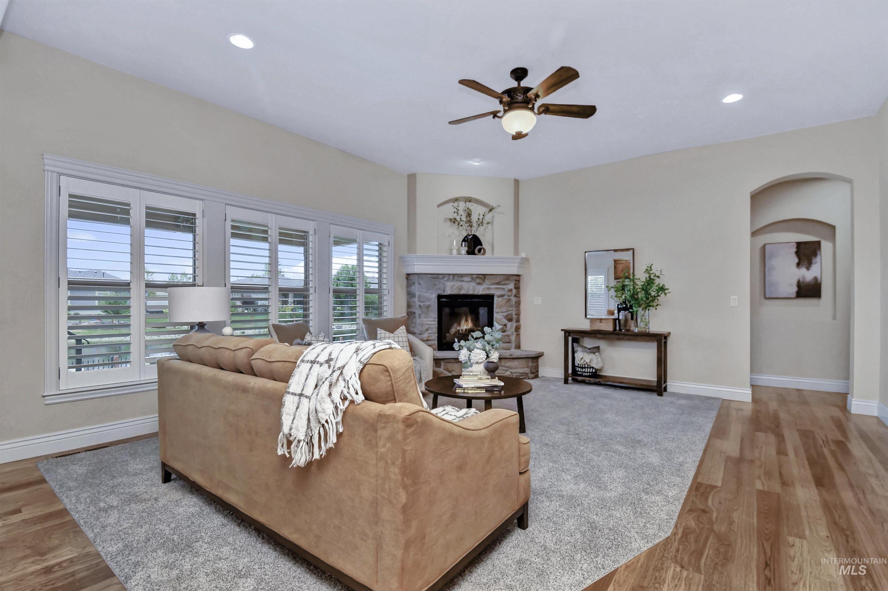 167 S Rivermist Property Photo 11