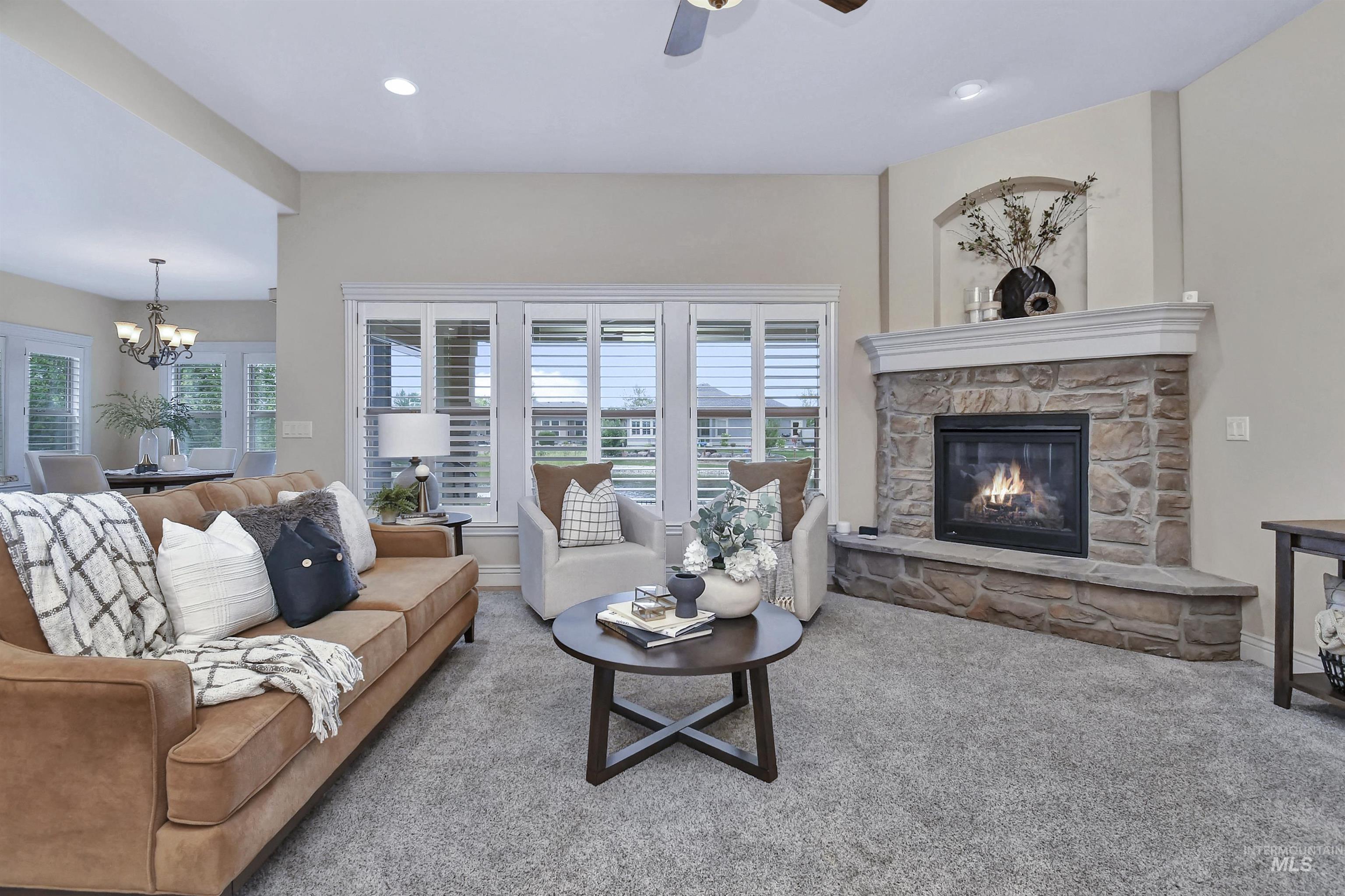 167 S Rivermist Property Photo 12