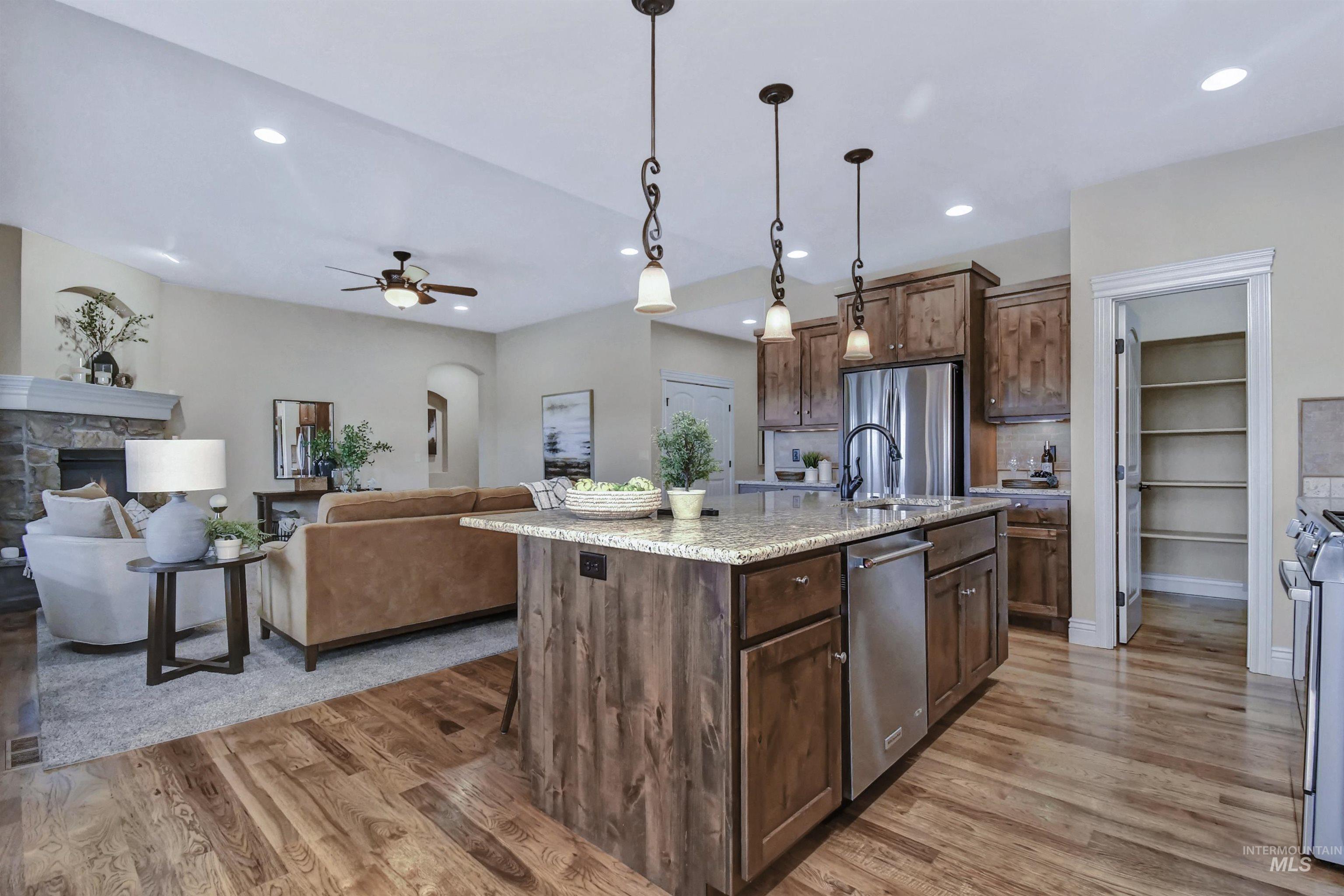 167 S Rivermist Property Photo 16