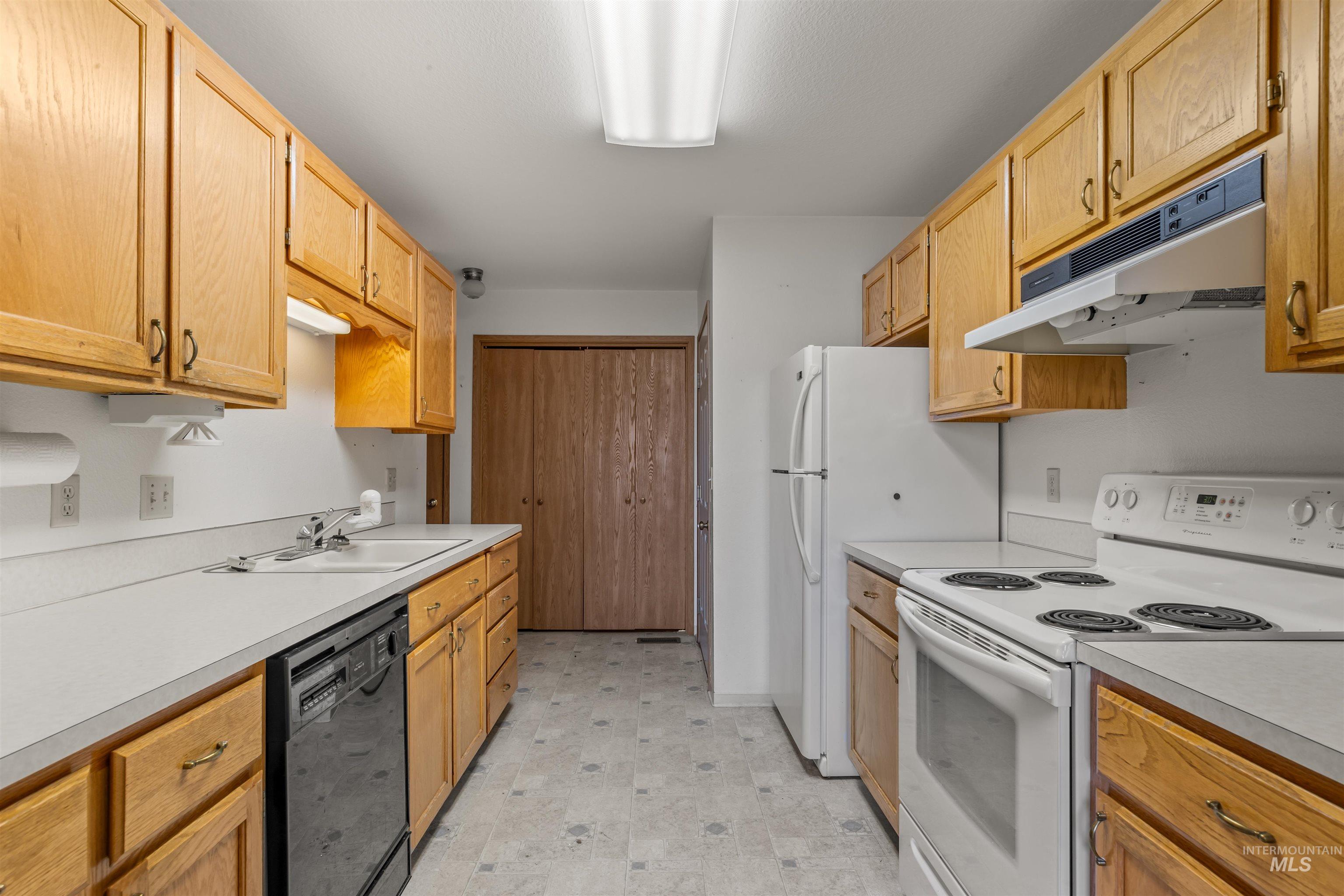 1624 18th Avenue Property Photo 7