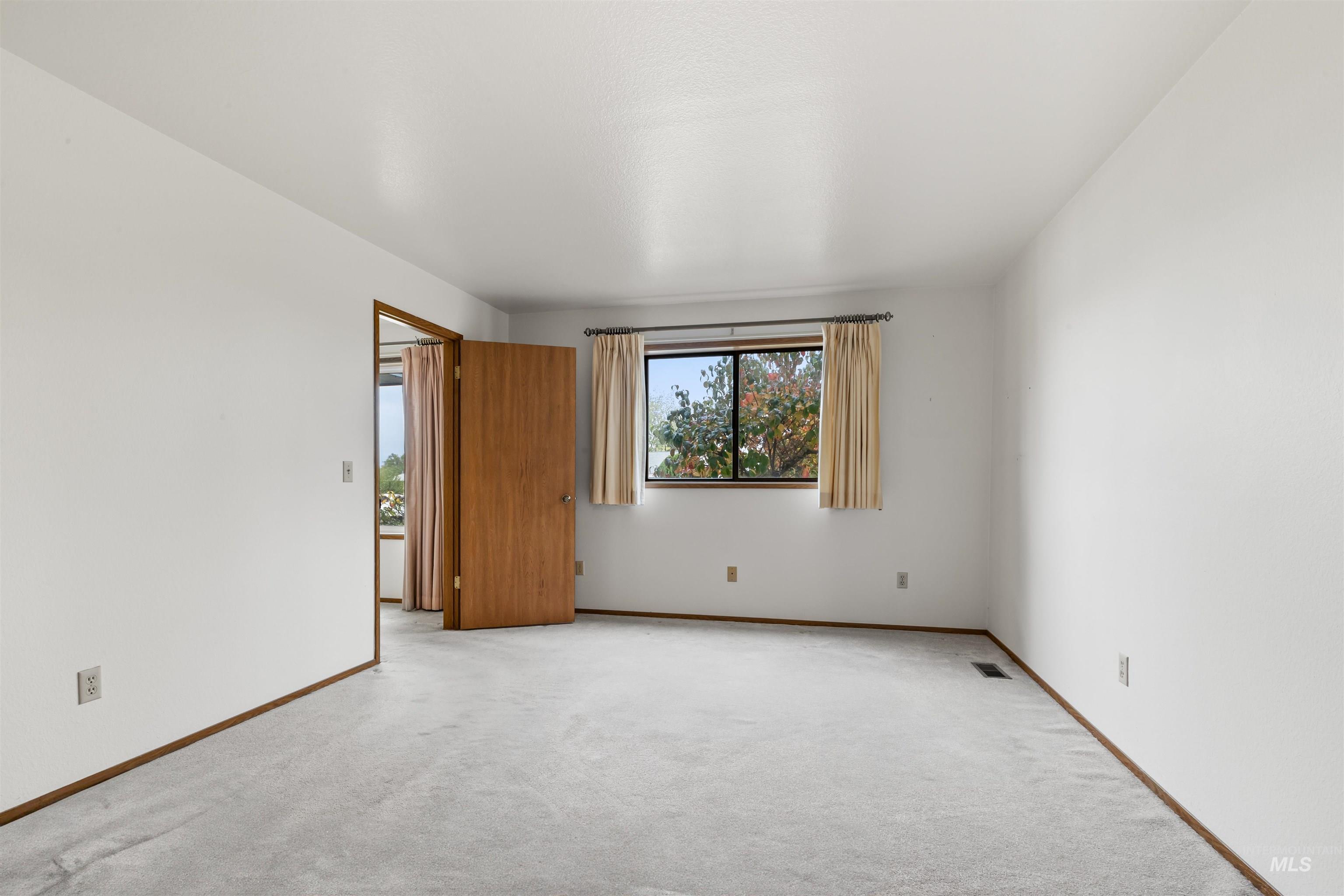 1624 18th Avenue Property Photo 20