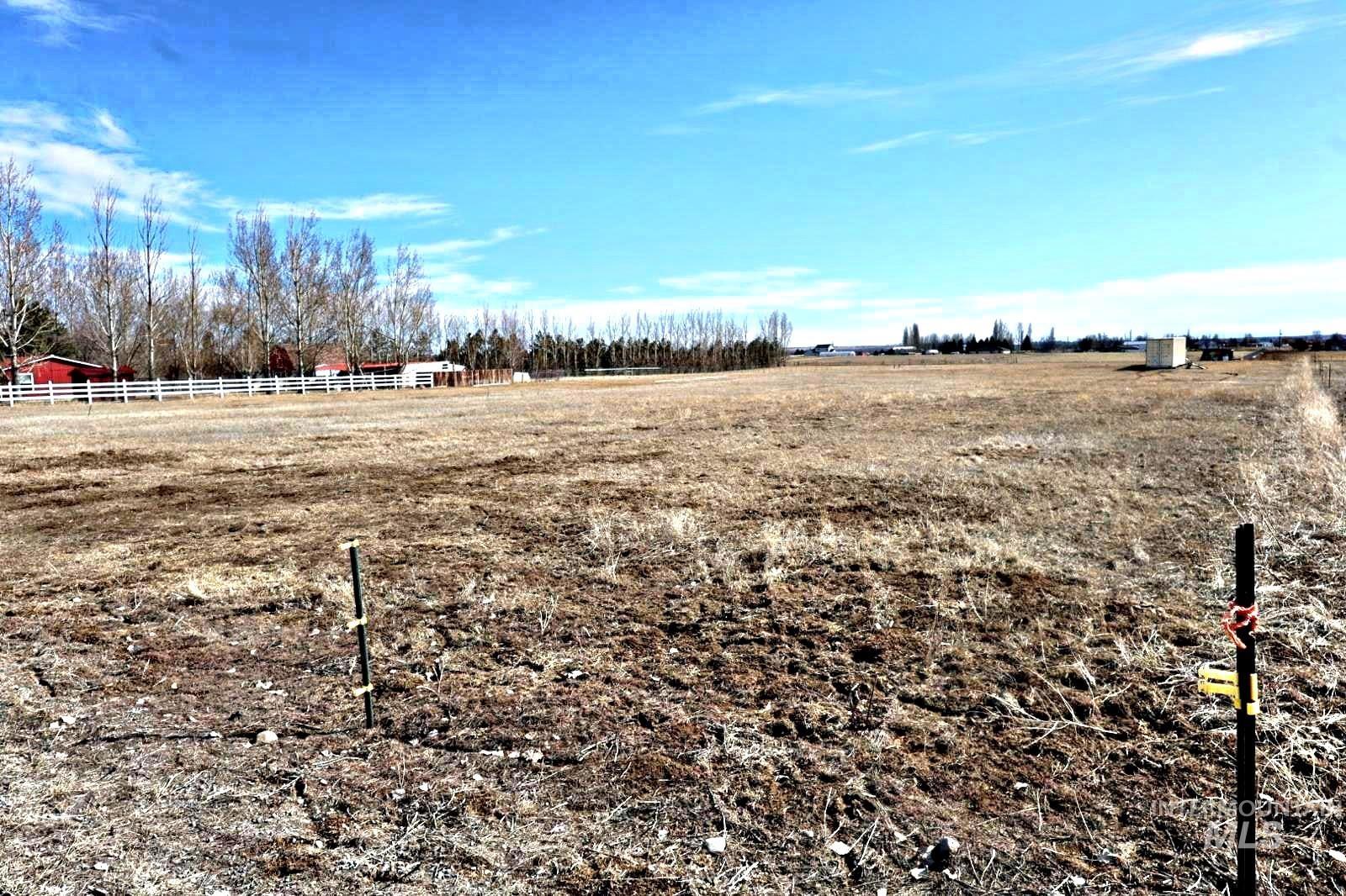 117 E 450 N Property Photo 3