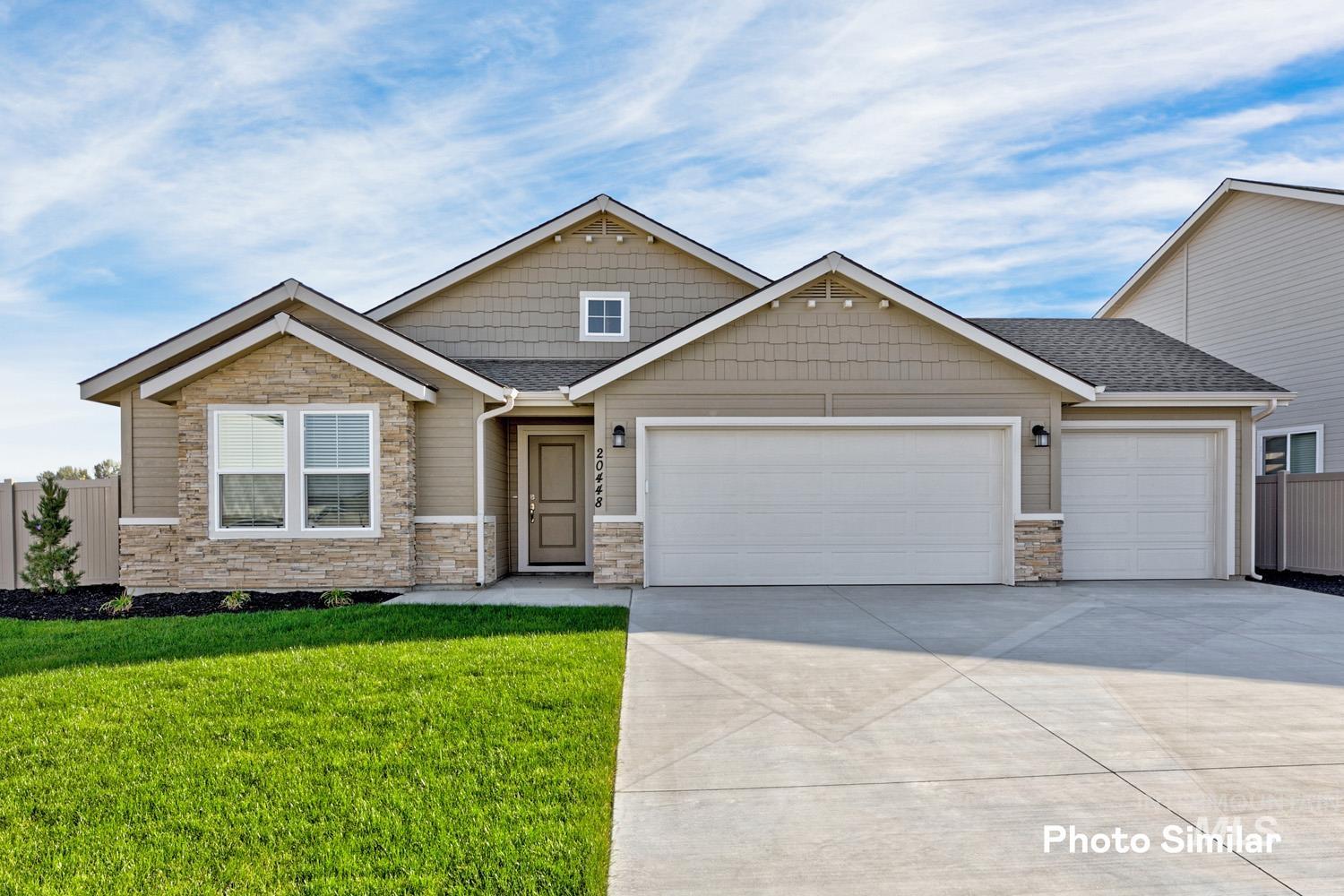 15252 Arcus Way Property Photo