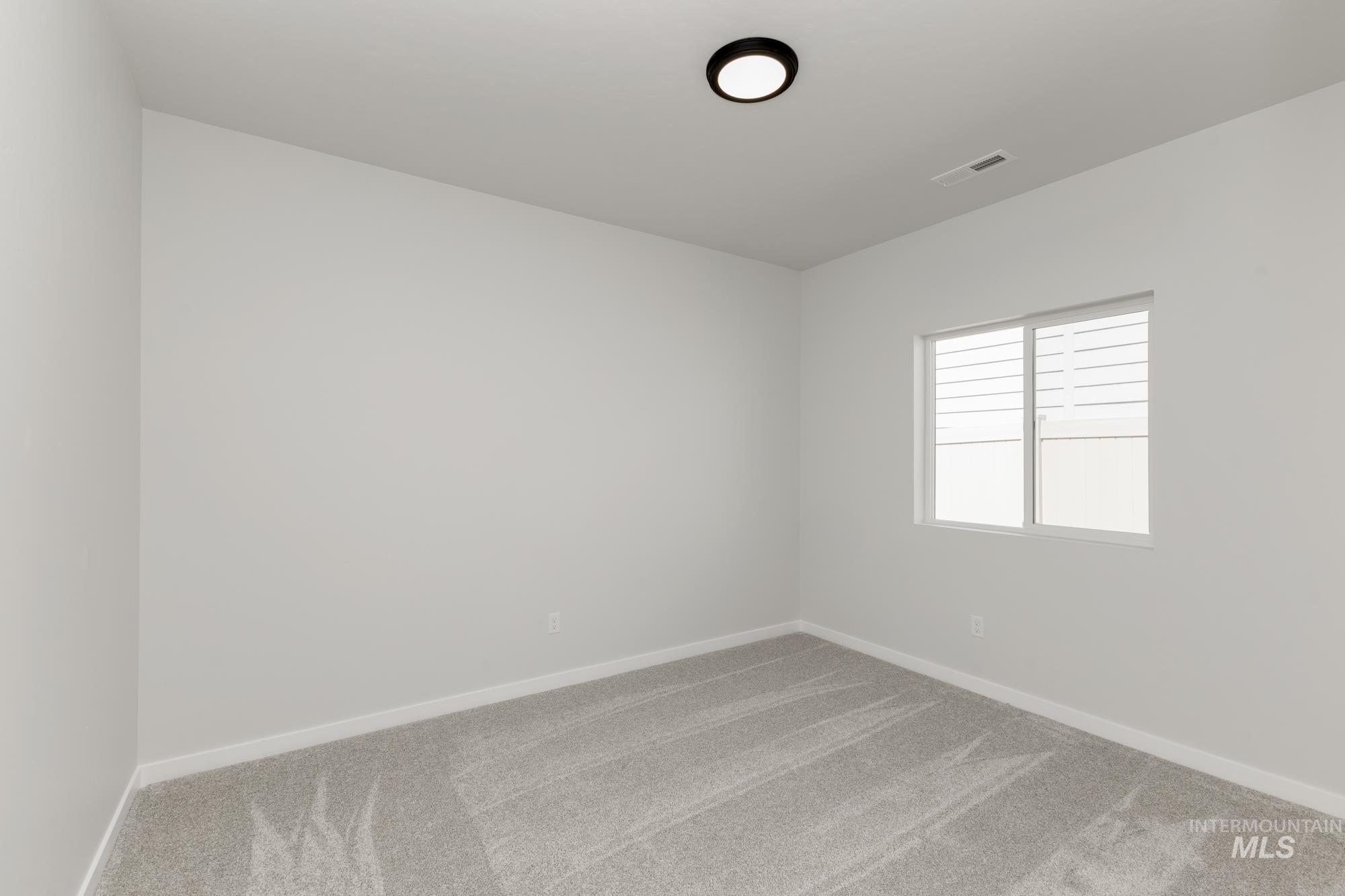 2607 N Silver Wolf Ave Property Photo 10