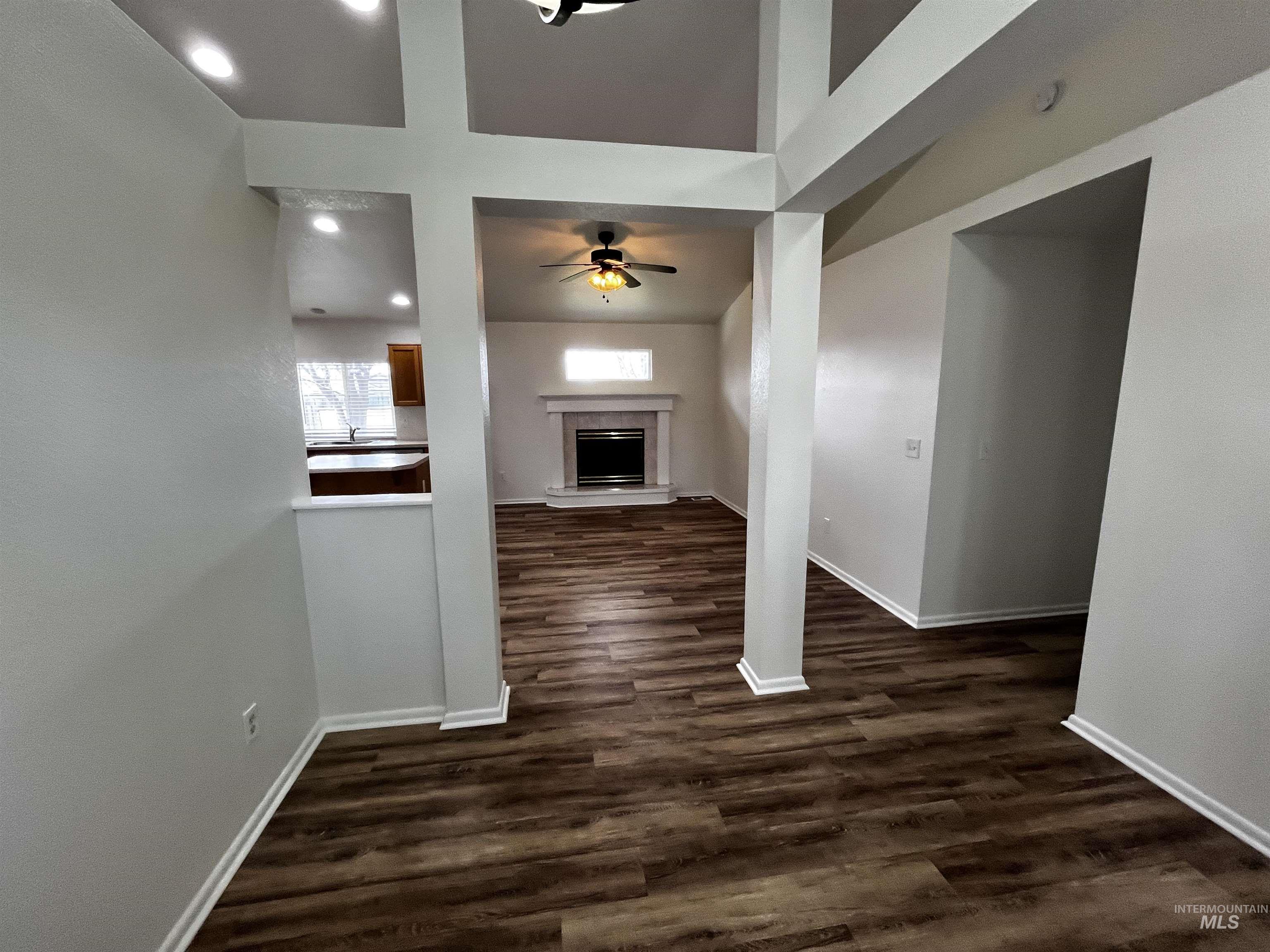 649 N Celeste Avenue Property Photo 6