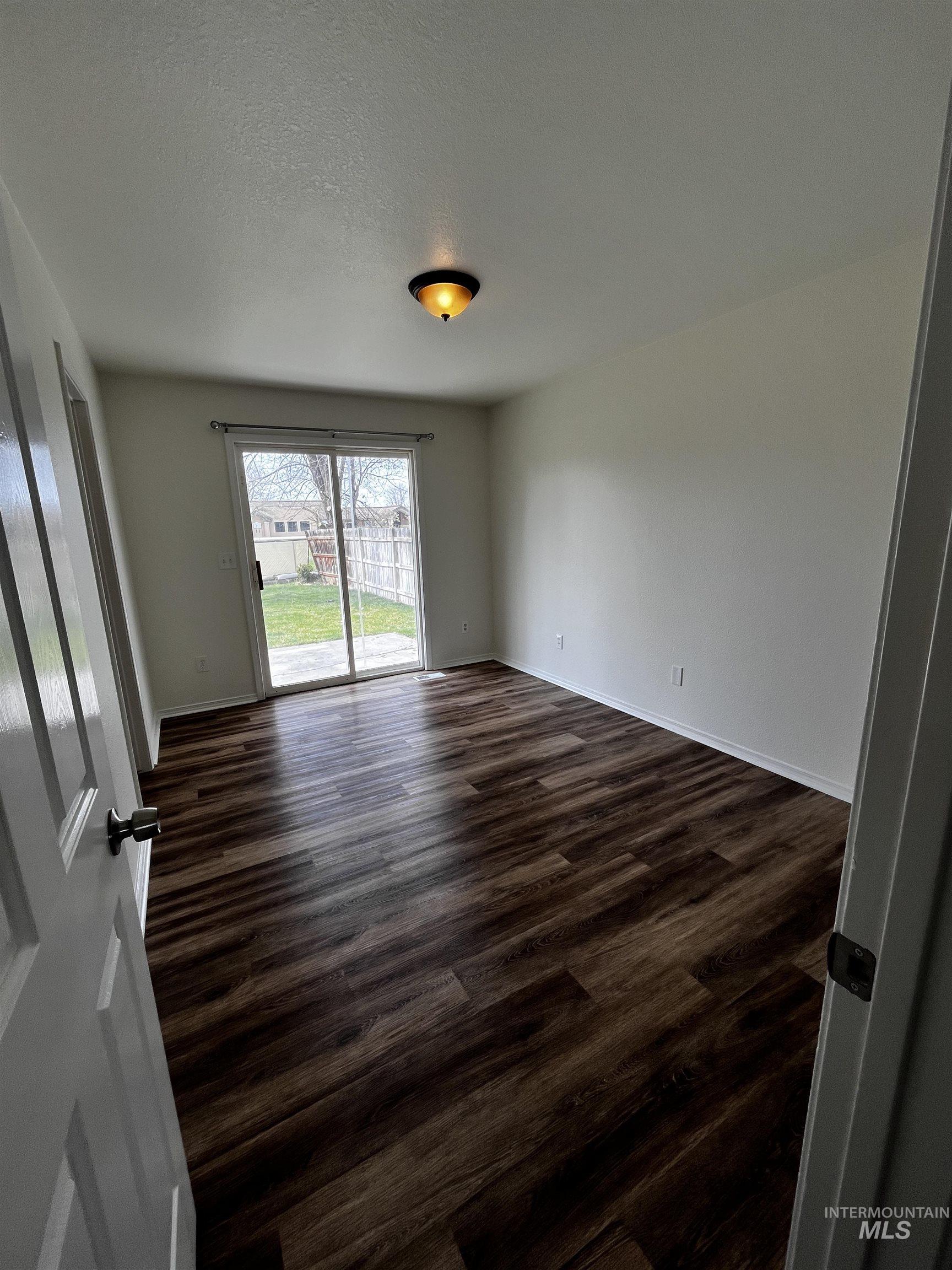 649 N Celeste Avenue Property Photo 8