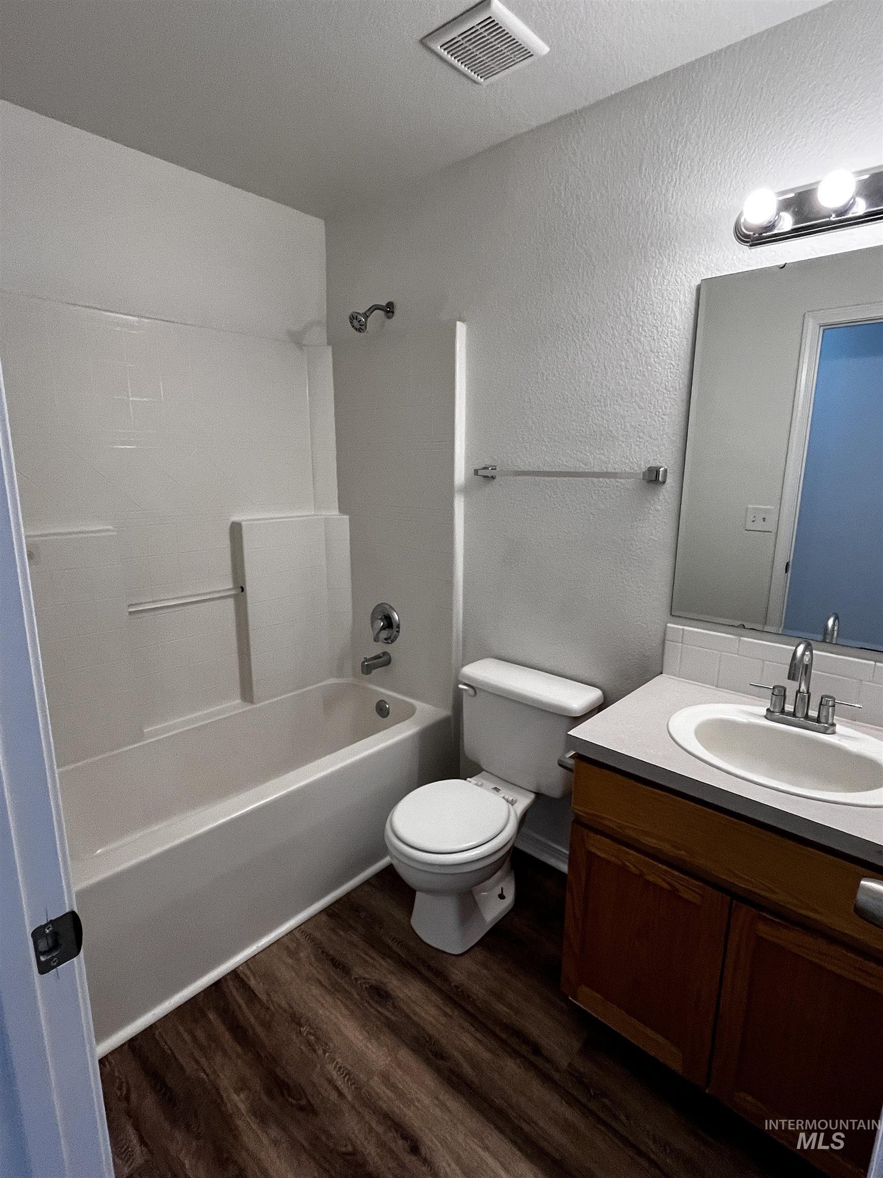 649 N Celeste Avenue Property Photo 14