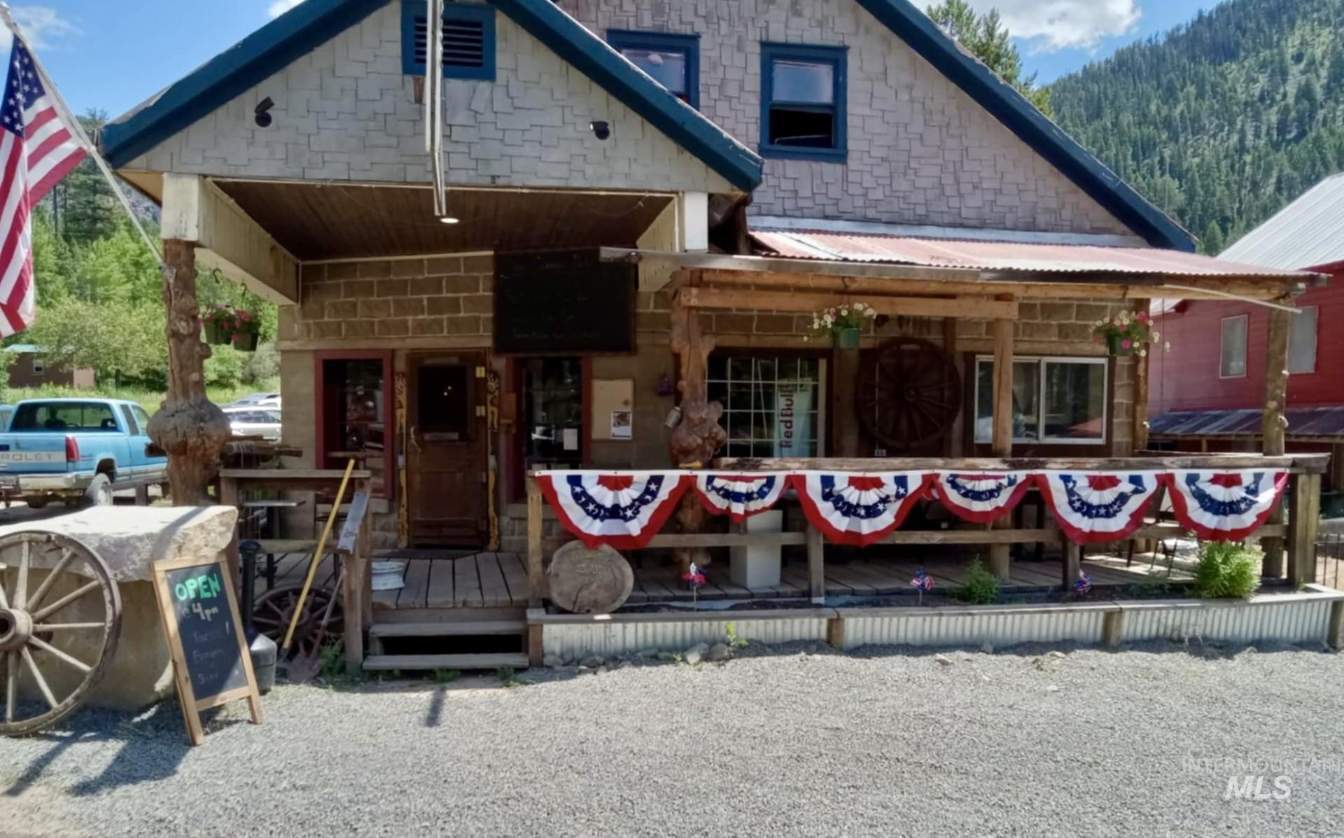 Yellow Pine Real Estate Listings Main Image