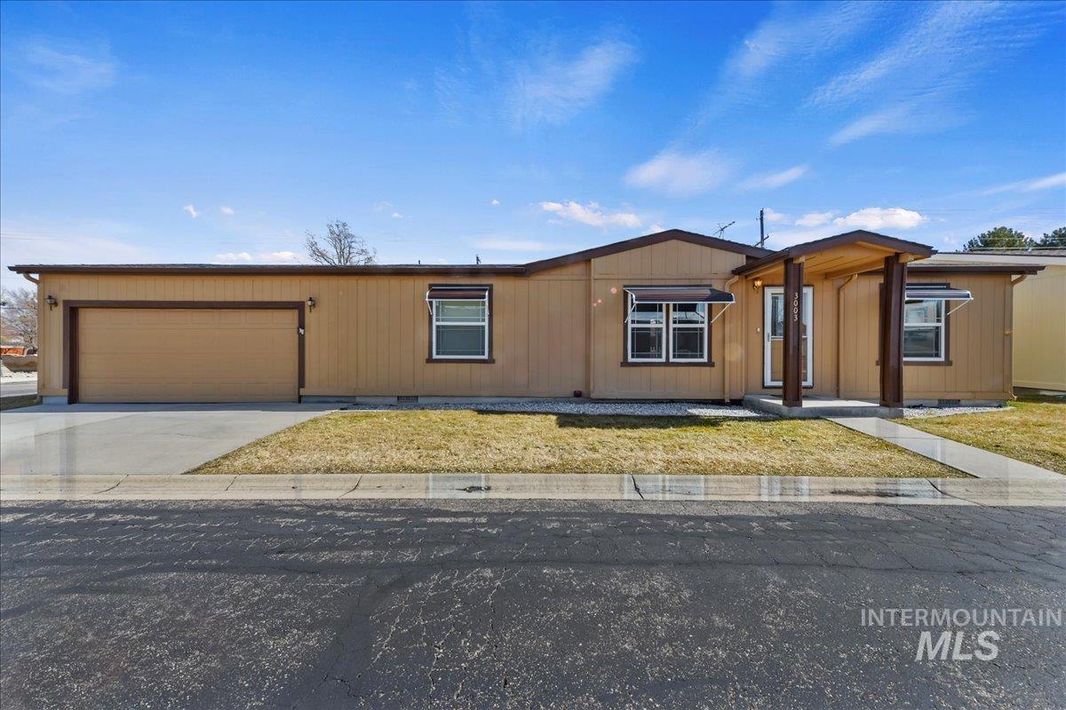3003 Golden Glow Dr Property Photo