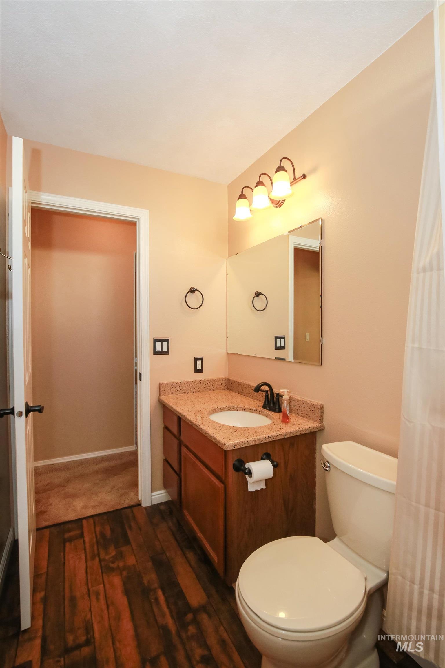 1921 Uehlin Drive Property Photo 18