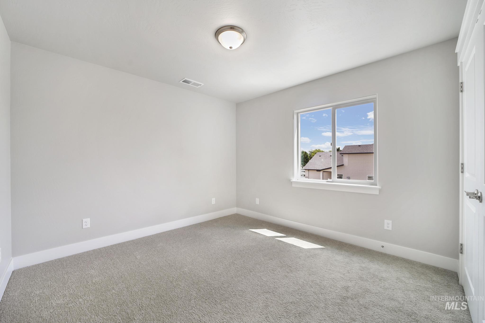 175 Woody Way Property Photo 20