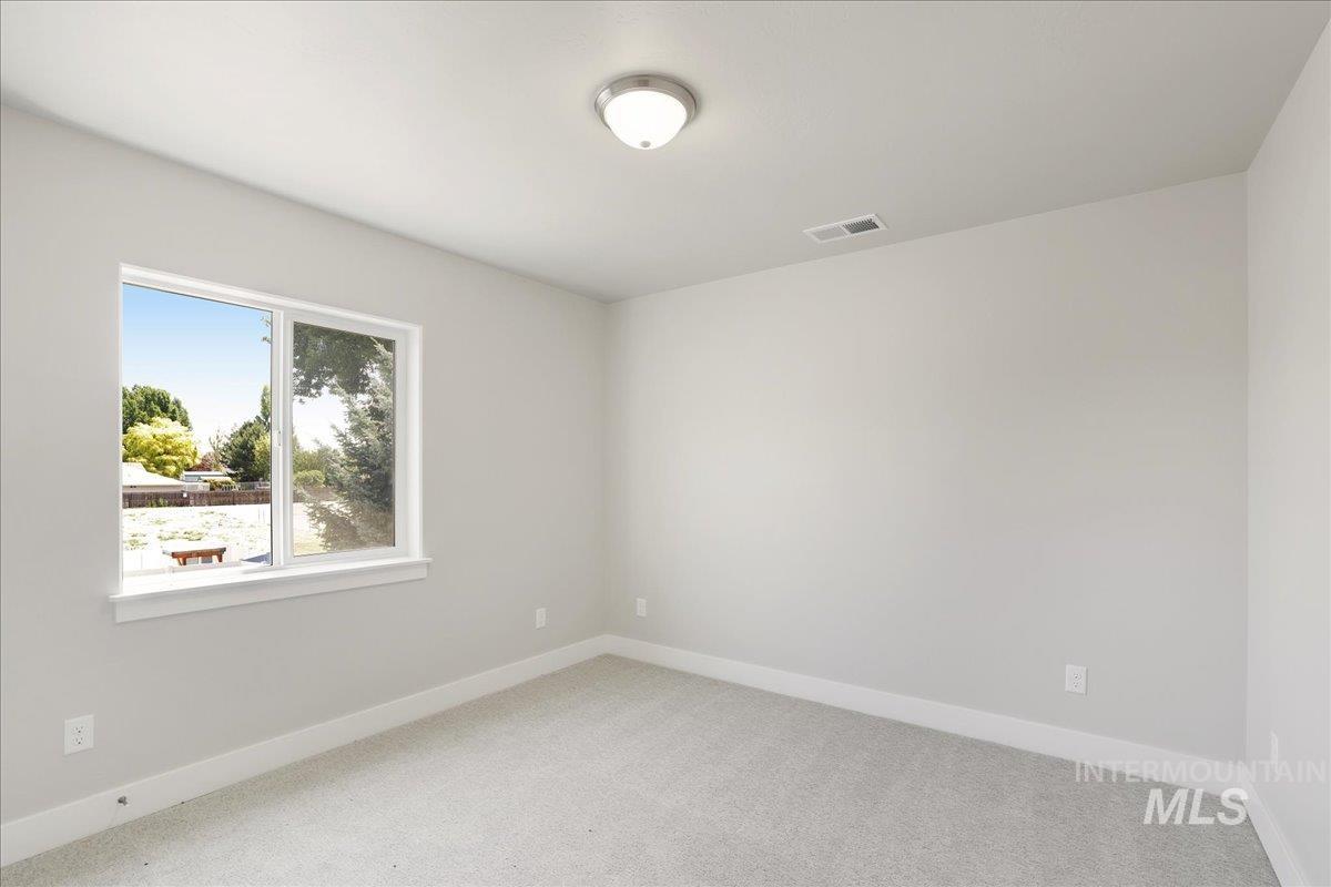 171 Woody Way Property Photo 10