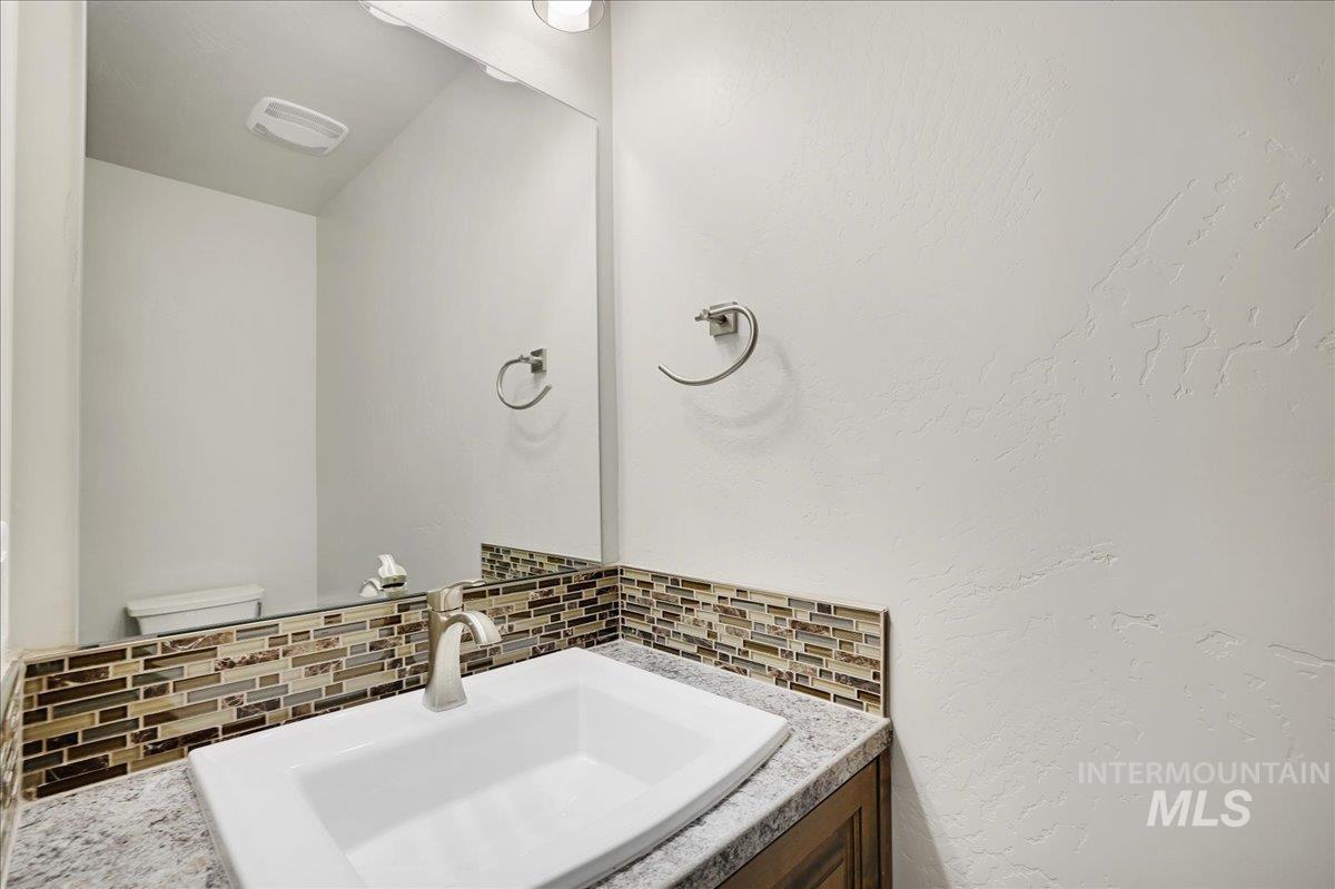 171 Woody Way Property Photo 14