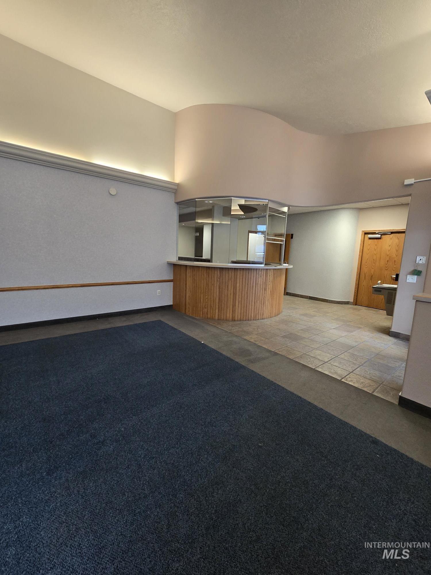 414 Shoup Ave. W. Property Photo 4