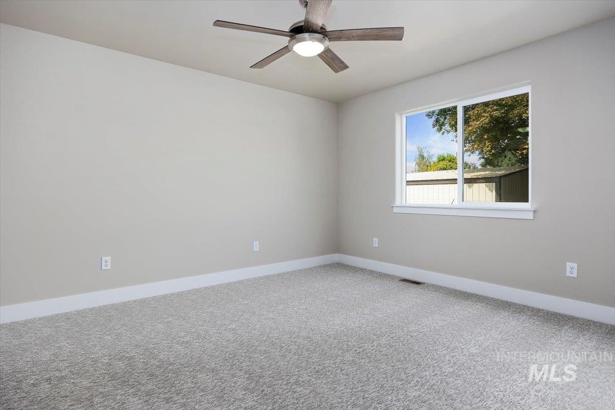 816 Jack Ave Property Photo 16