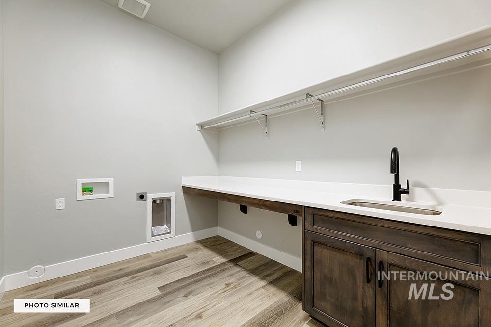 1803 E Thea Dr Property Photo 22