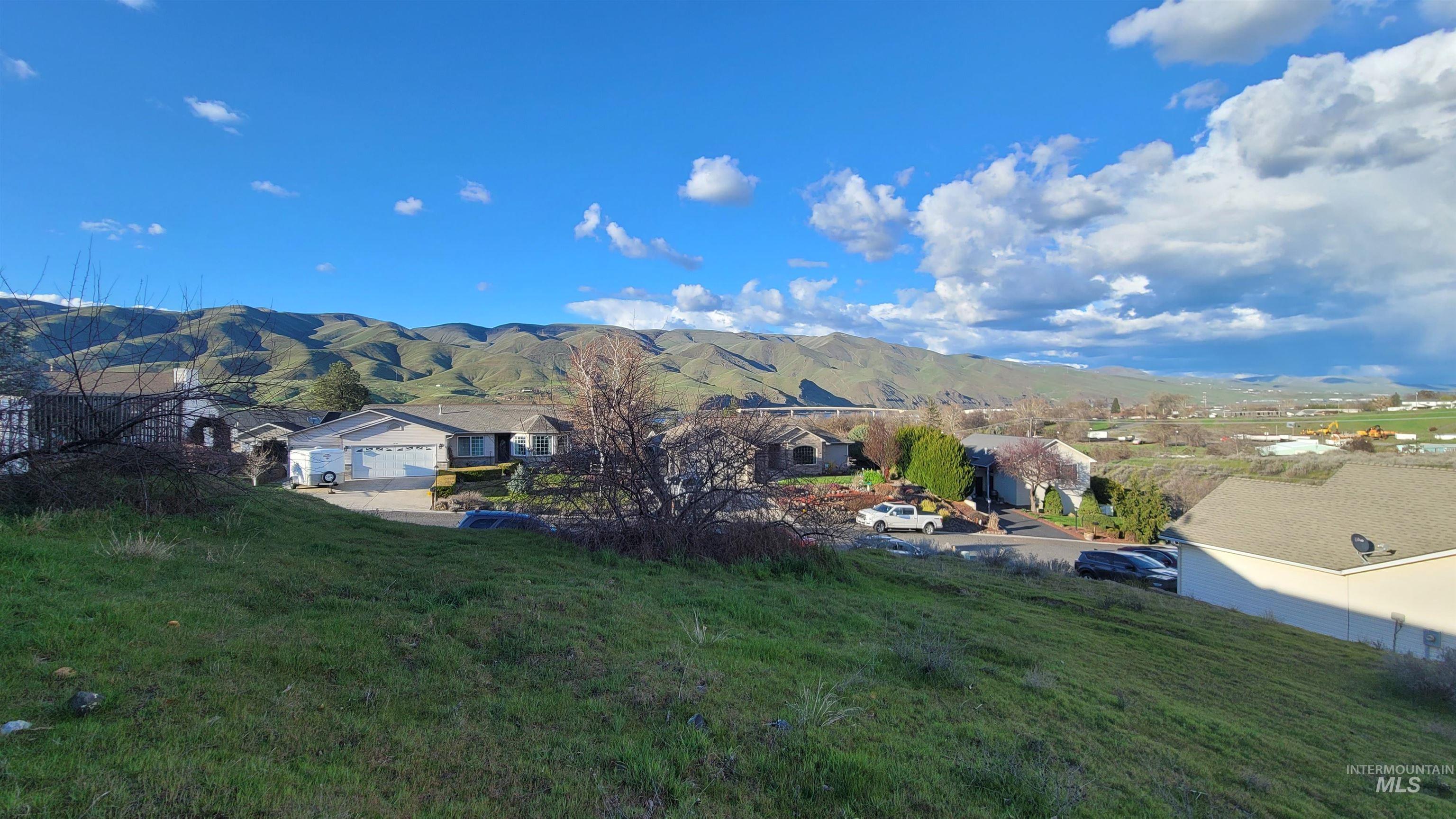 1817 Frederickson Dr. Property Photo