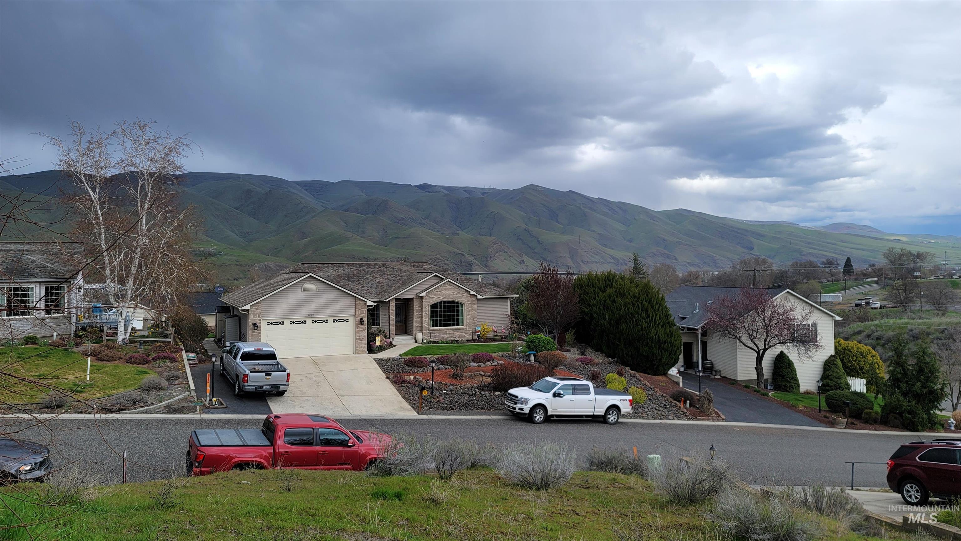 1817 Frederickson Dr. Property Photo 11