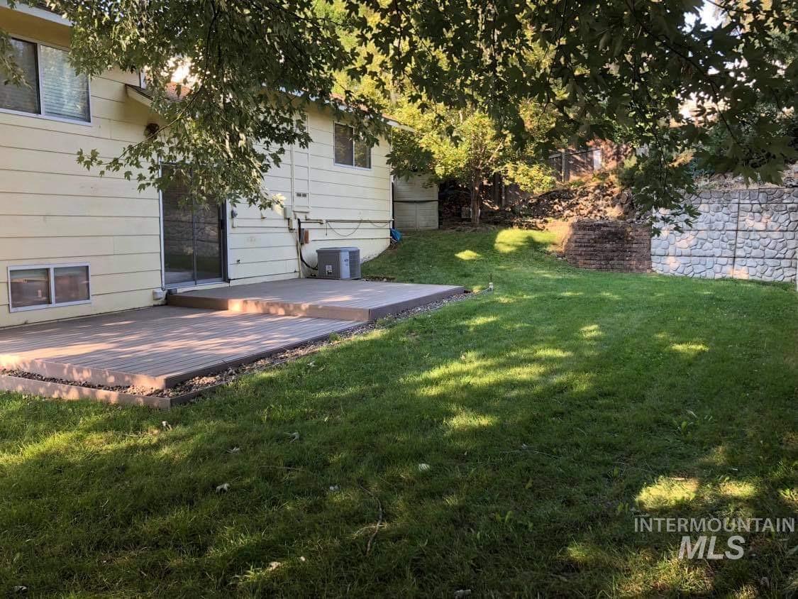 507 Silcott Court Property Photo 3