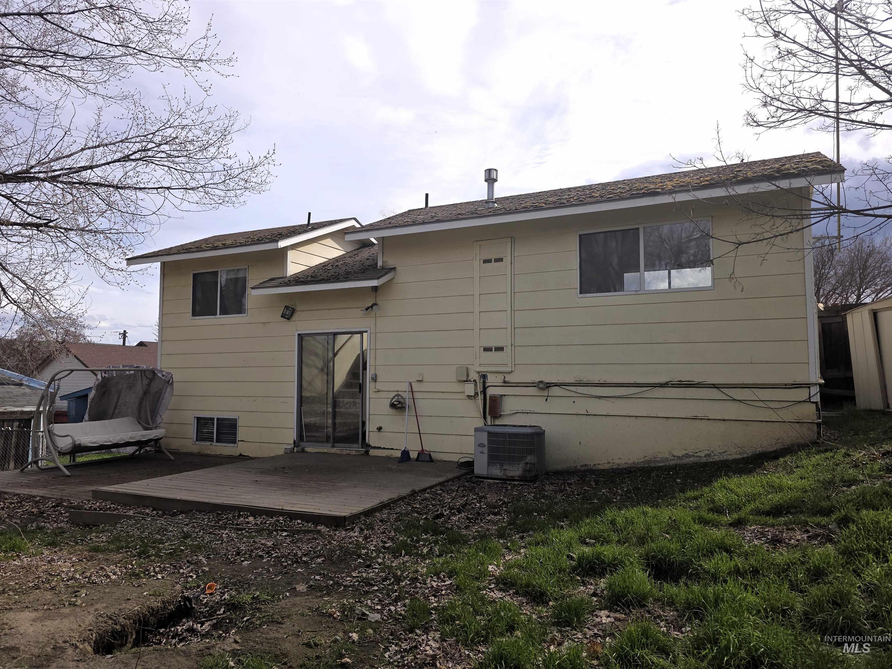 507 Silcott Court Property Photo 15