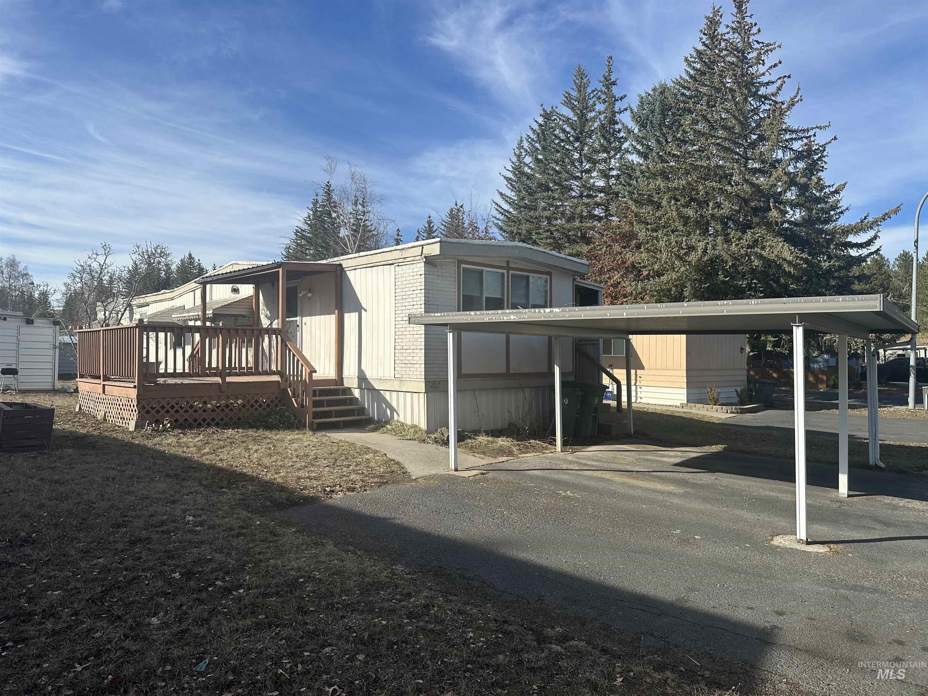 411 N Almon Property Photo
